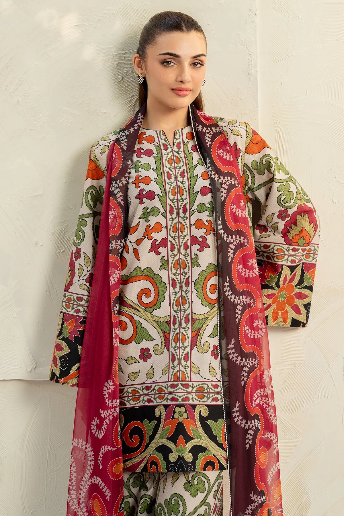 Jazmin 3Pc Digital Printed Lawn Suit USE-9199 gulbuy.com