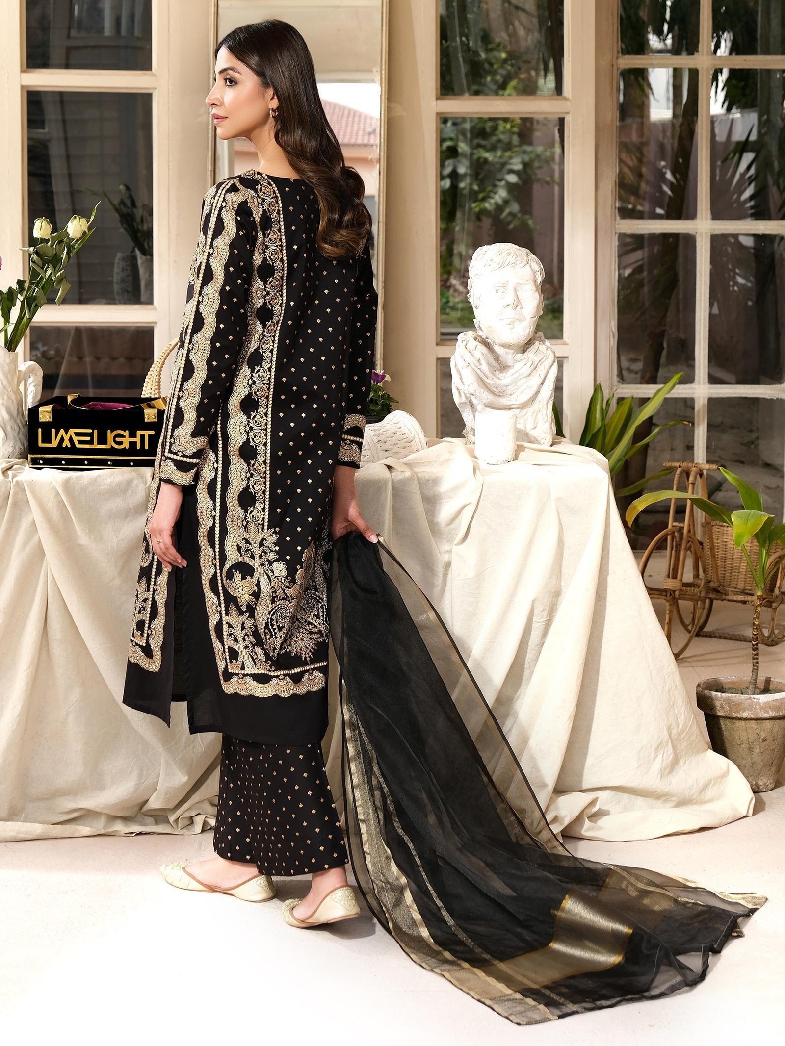 Limelight 3 Piece Printed Lawn Suit (U3410SU-3PC-034)