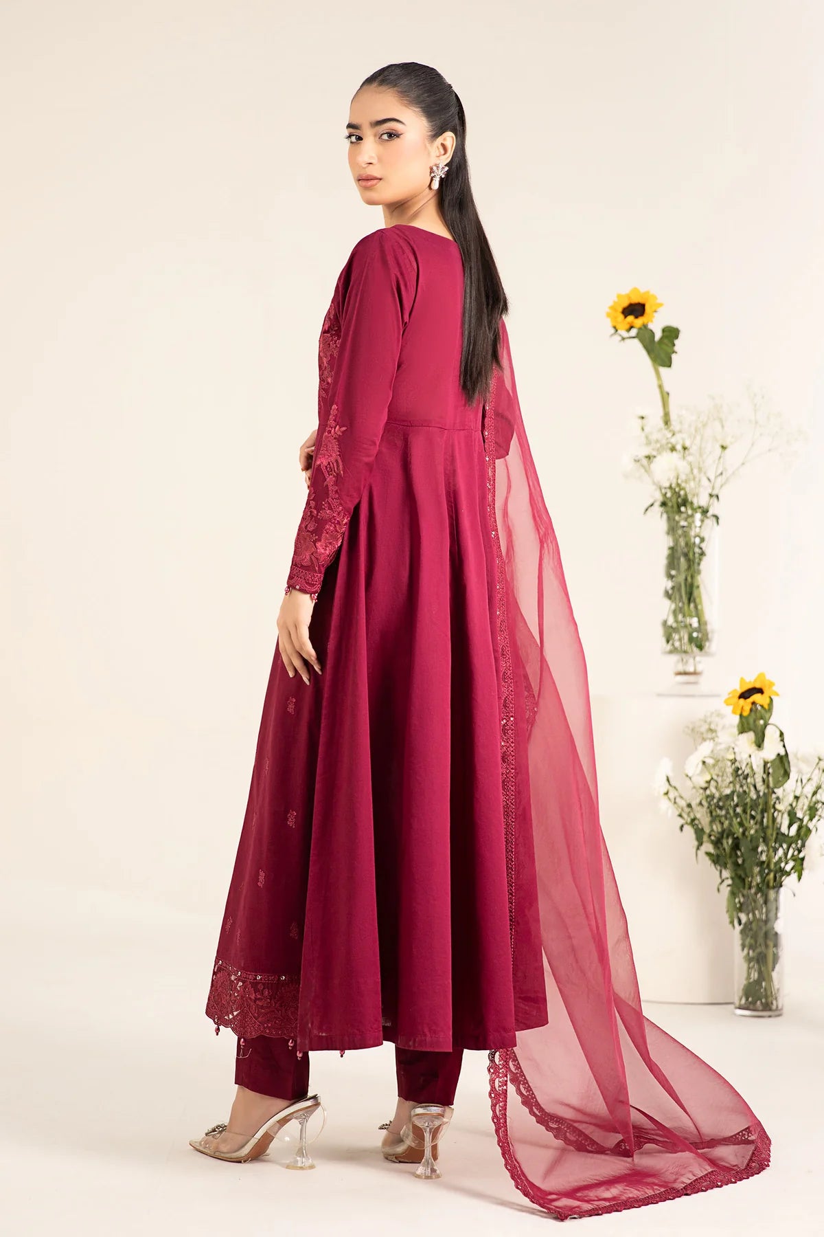 Maria B 3Pc Embroidered Lawn Suit DW-EF25-83 gulbuy.com