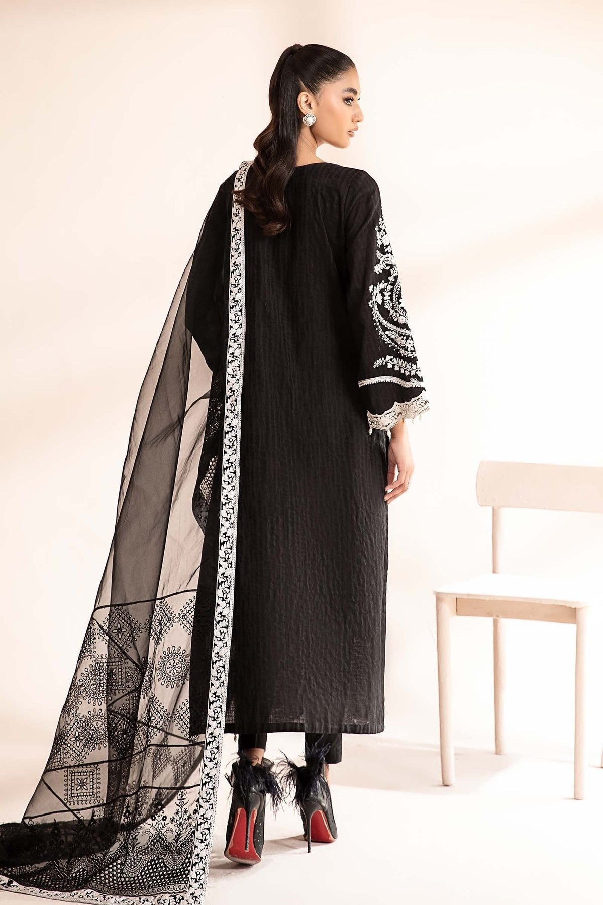 Maria B 3Pc Embroidered Jacquard Suit (DW-MN24-04) gulbuy.com