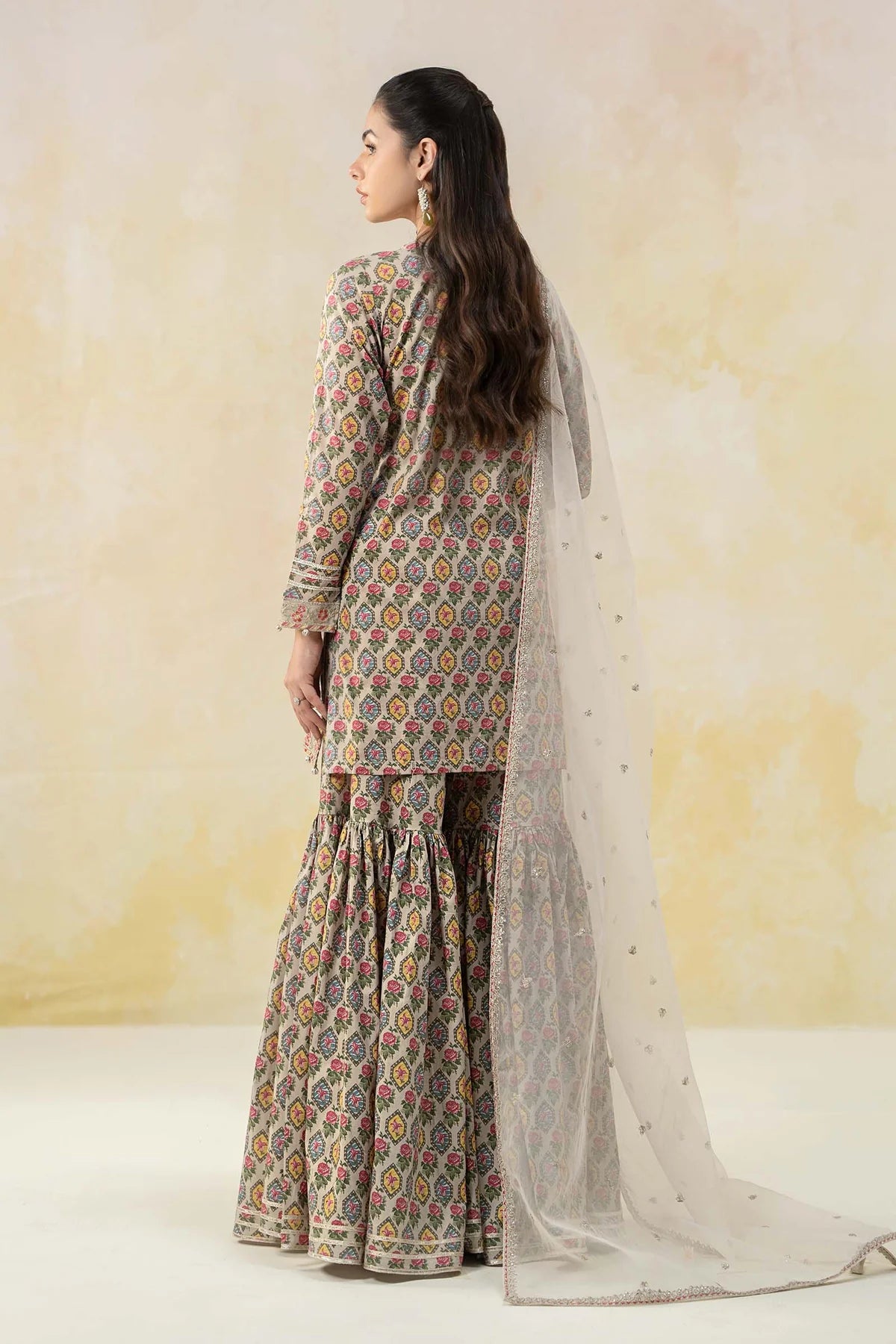 Maria B 3Pc Embroidered Lawn Suit DW-EF25-25 gulbuy.com