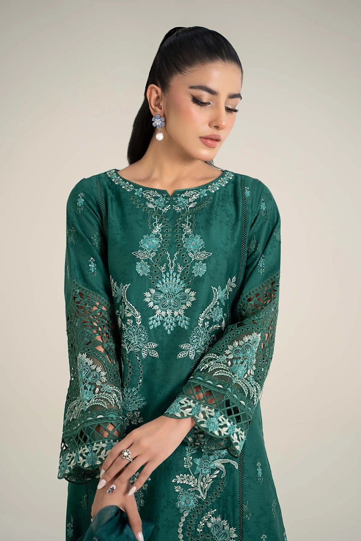 Maria B 3Pc Embroidered Jacquard Lawn Suit DW-EF25-47 gulbuy.com