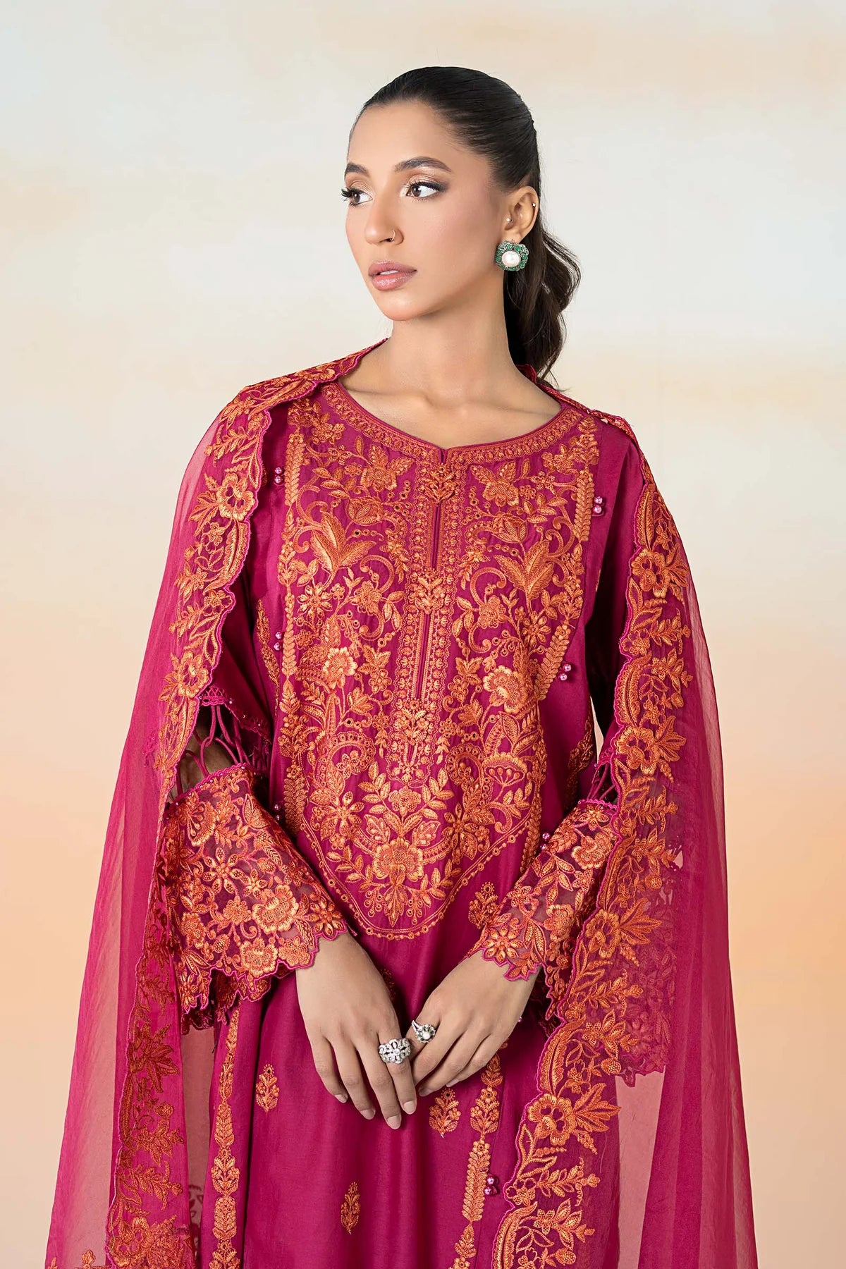Maria B 3Pc Embroidered Lawn Suit DW-EF25-95 gulbuy.com