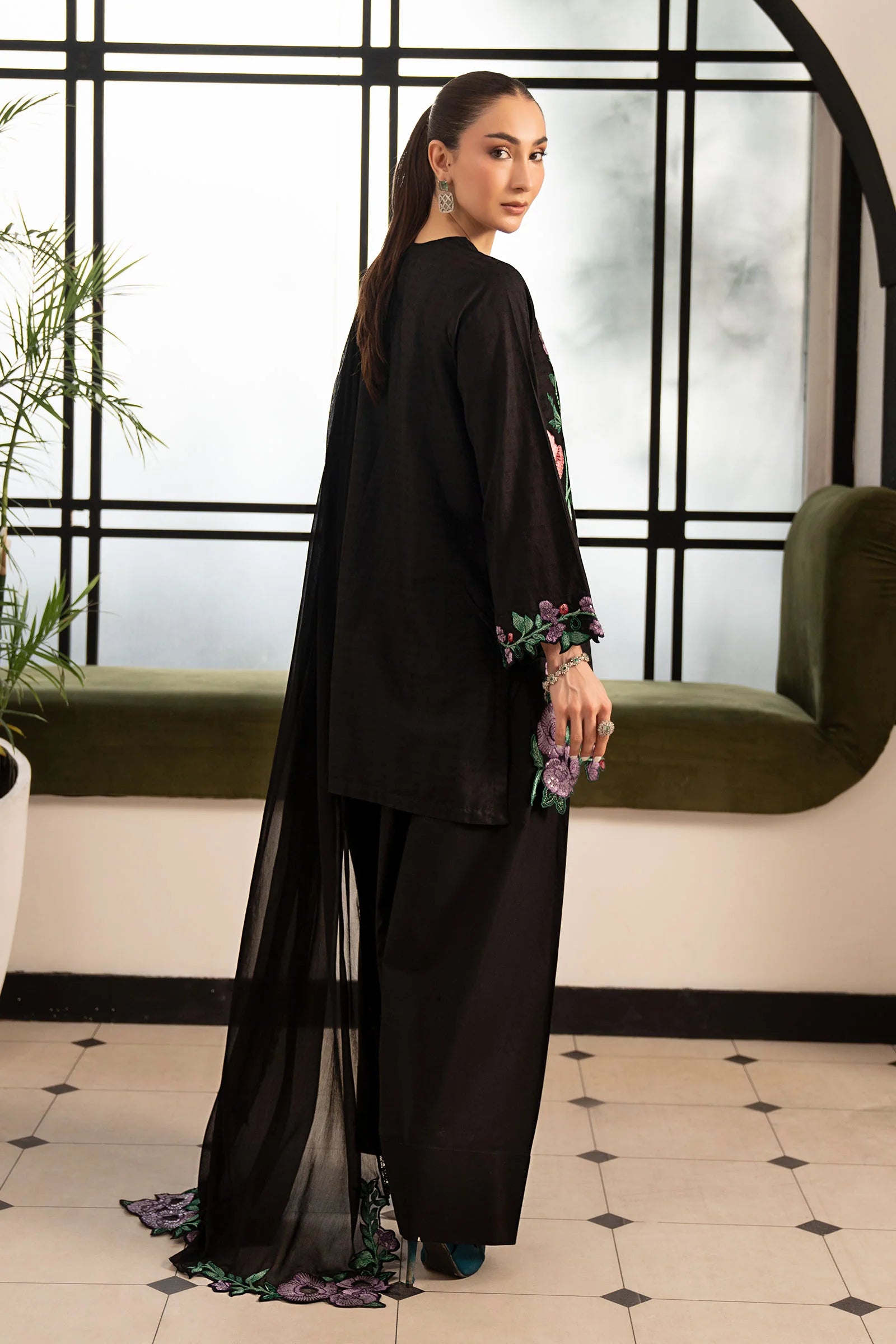 Maria B 3Pc Embroidered Lawn Suit DW-PF26-20-Black
