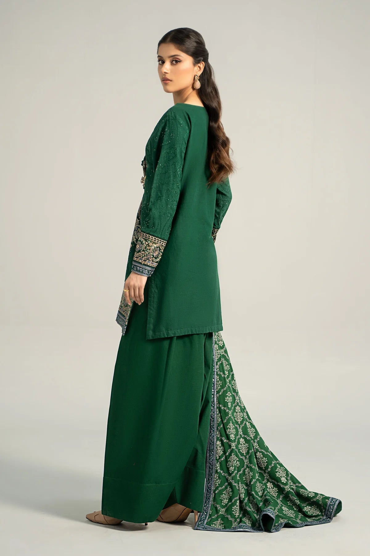 Maria B 3Pc Embroidered Khaddar Suit DW-W24-12 gulbuy.com