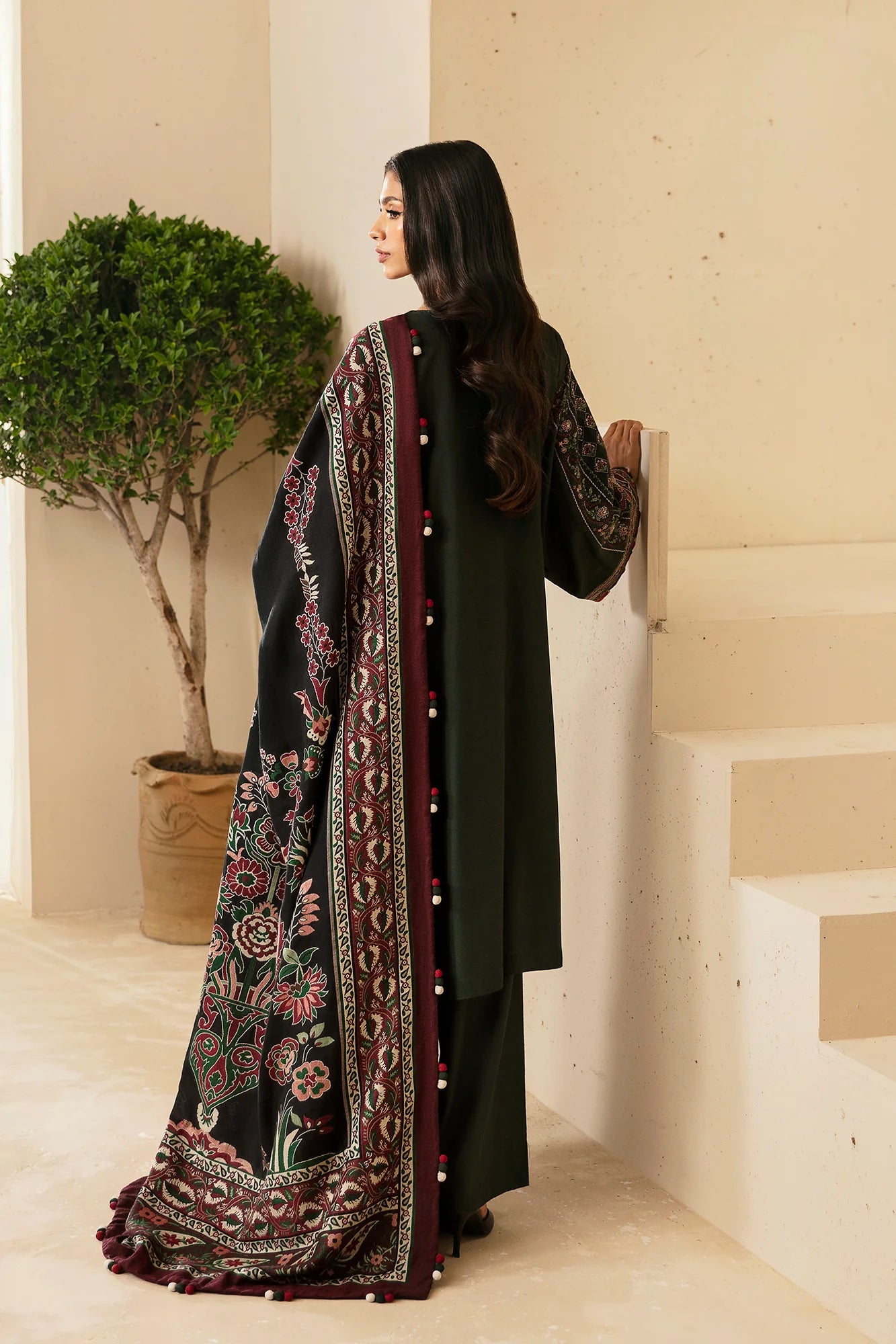 Ethnic 3Pc Embroidered Viscose Suit E0453/203/704 gulbuy.com
