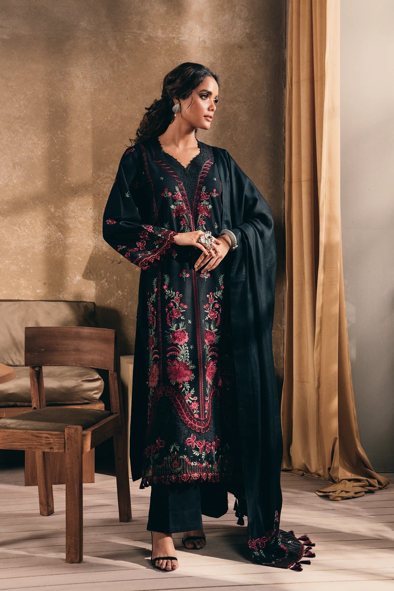 Ethnic 3Pc Embroidered khaddar Suit E0466/203/901