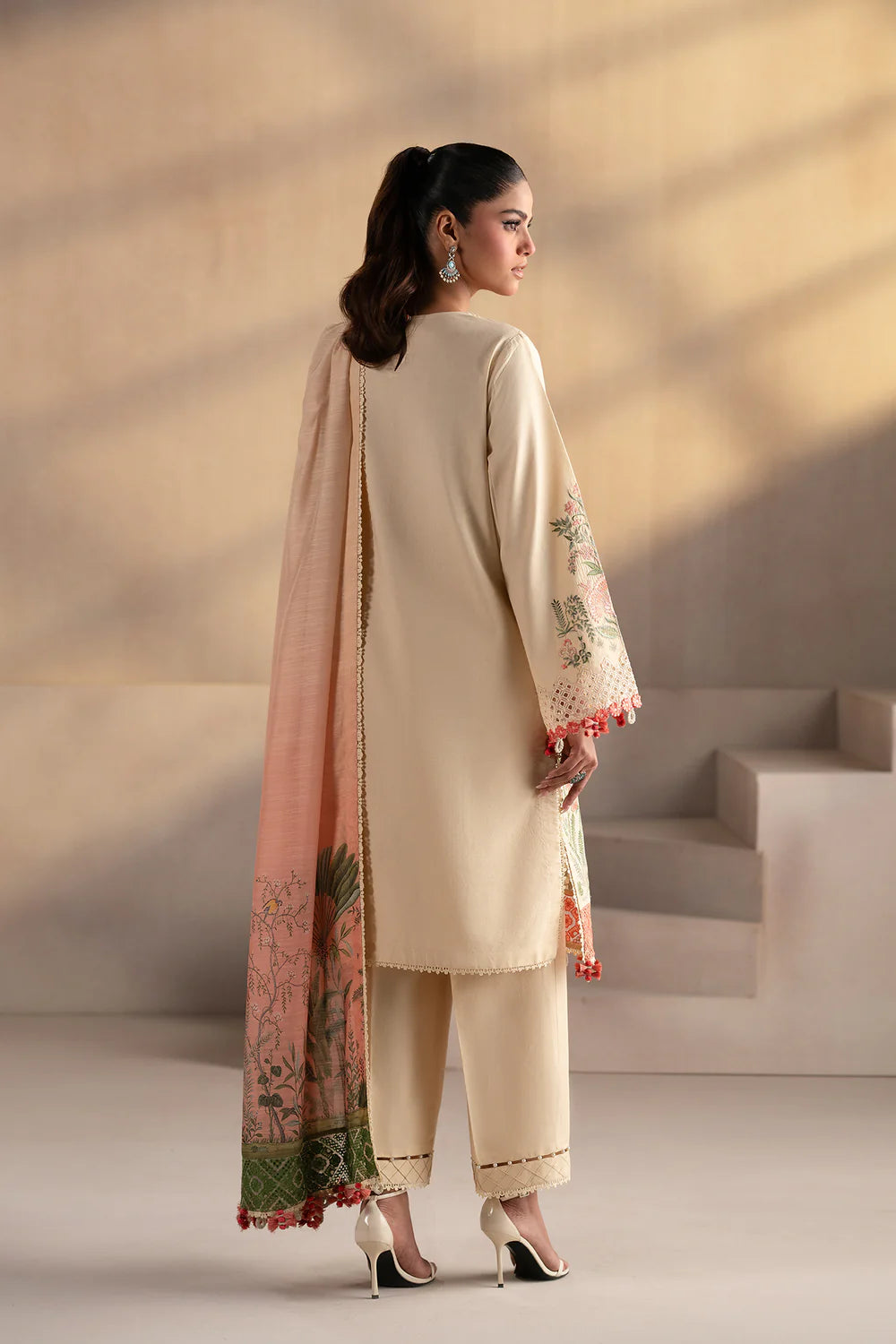 Ethnic 3Pc Embroidered Lawn Suit E0509/203/226 gulbuy.com