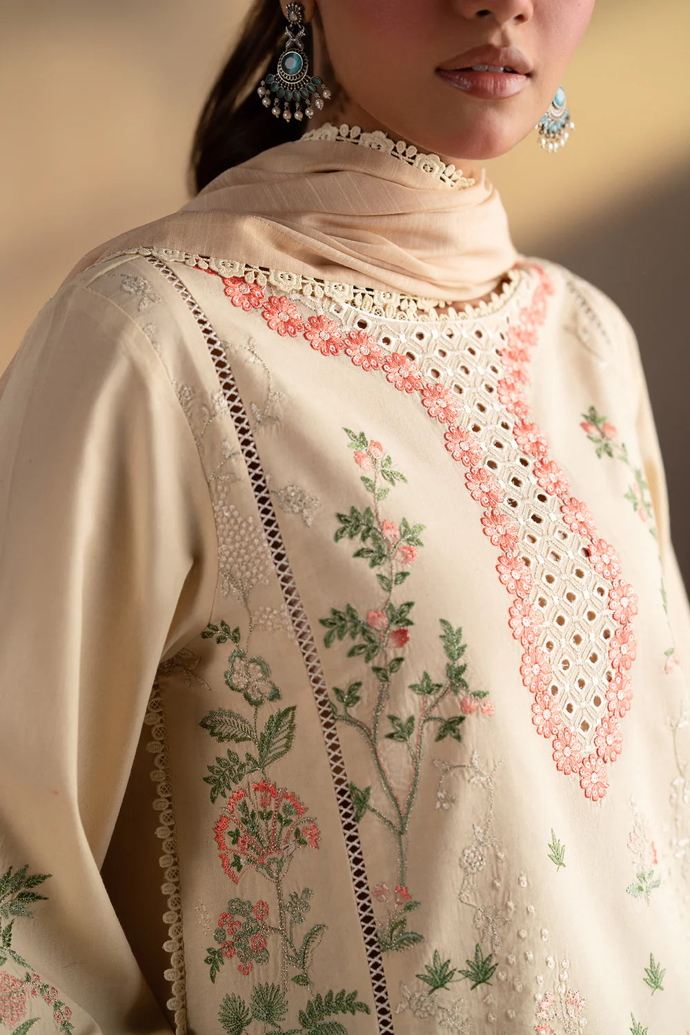 Ethnic 3Pc Embroidered Lawn Suit E0509/203/226 gulbuy.com