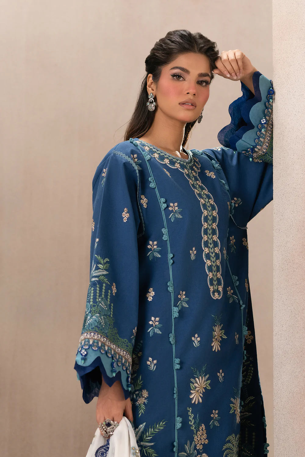 Ethnic 3Pc Embroidered Lawn Suit E0514/203/603 gulbuy.com