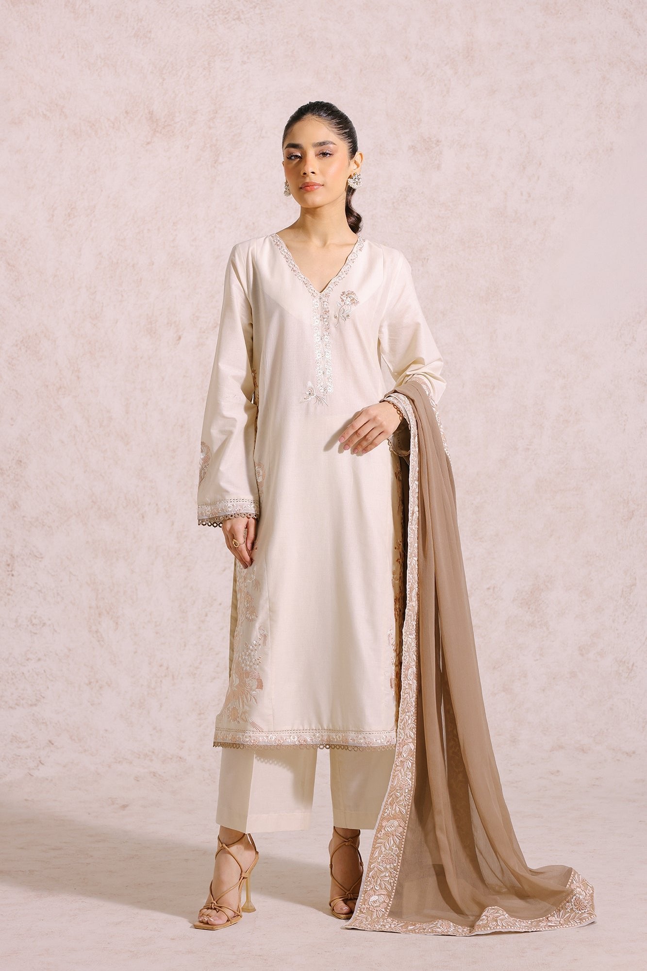 Ethnic 3 Piece Embroidered Chiffon Suit (E0550/105/005)