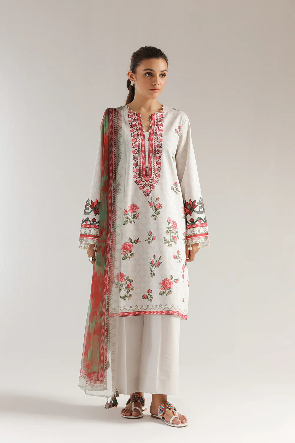 Ethnc 3Pc Embroidered Lawn Suit E0577/203/003 XL gulbuy.com