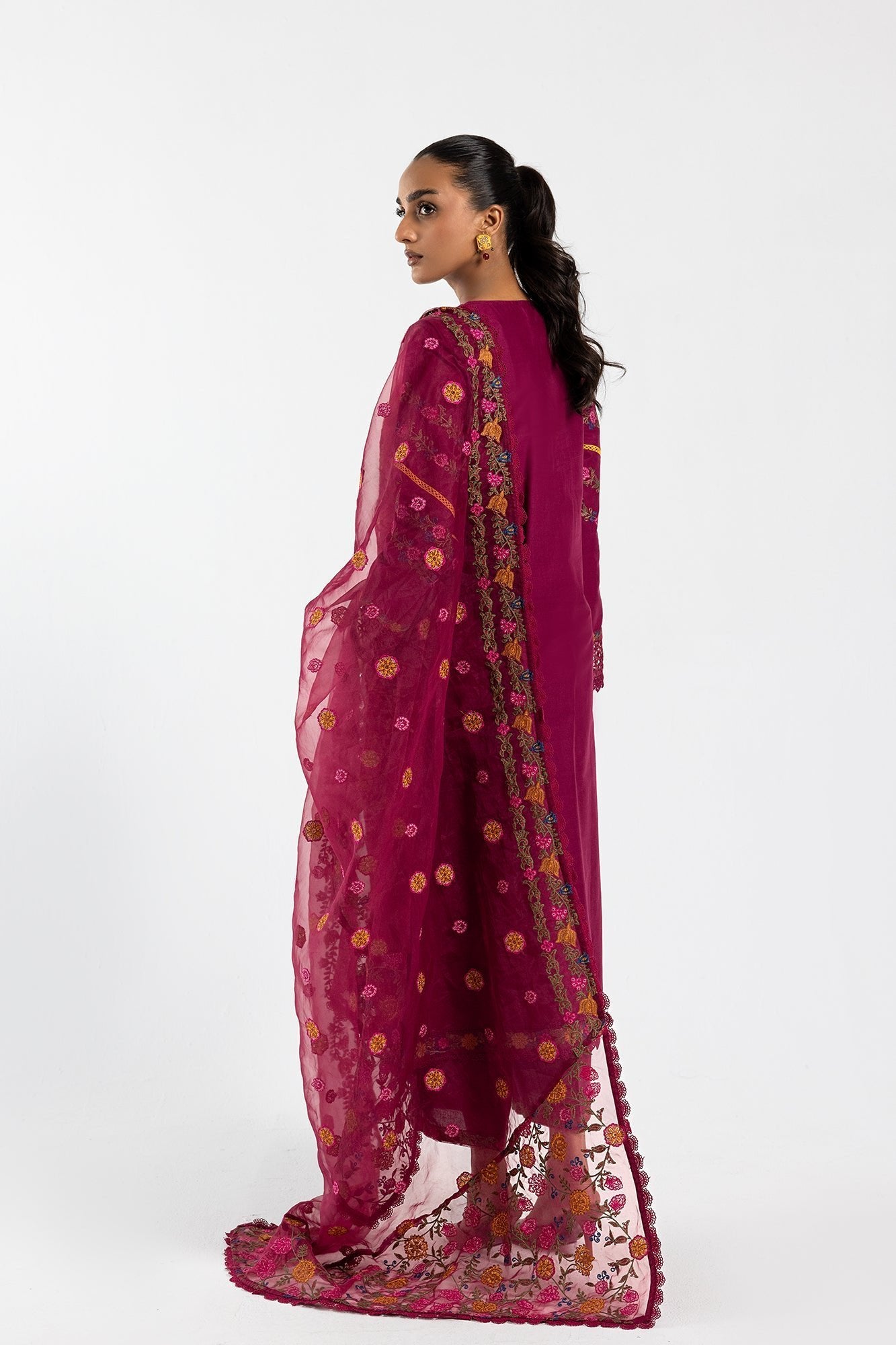 Ethnic 3 Piece Embroidered Lawn Suit (E0625/105/524)
