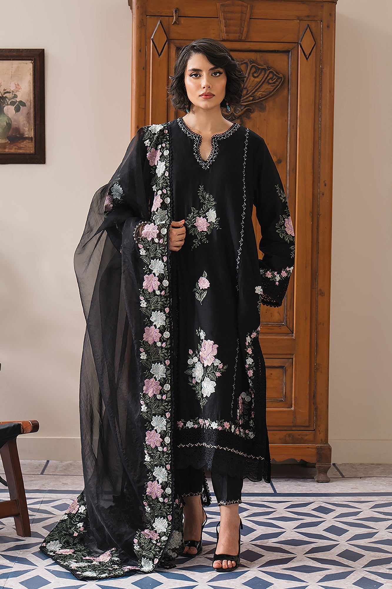Ethnic 3 Piece Embroidered Lawn Suit (E0644/105/902)