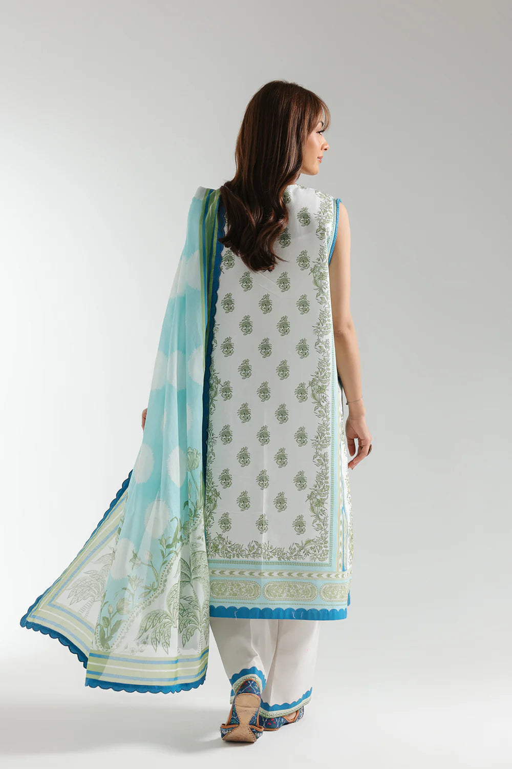 Ethnic 3Pc Printed Lawn Suit E0652/202/129 gulbuy.com
