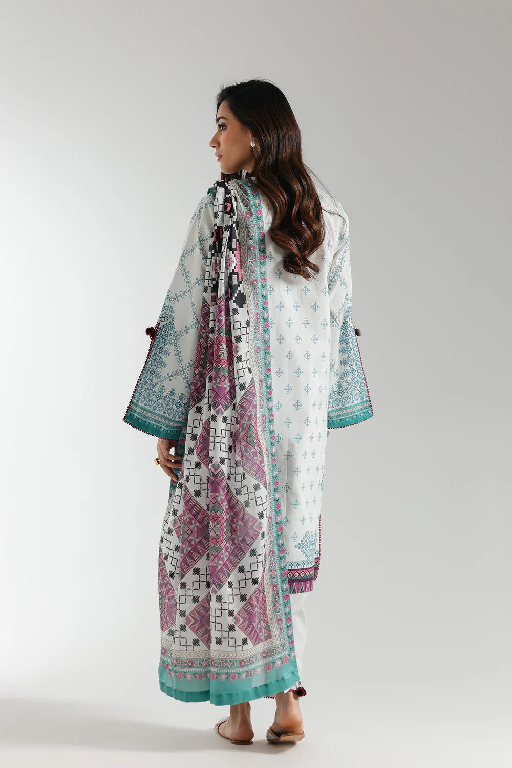 Ethnic 3Pc Printed Lawn Suit E0656/202/608 gulbuy.com
