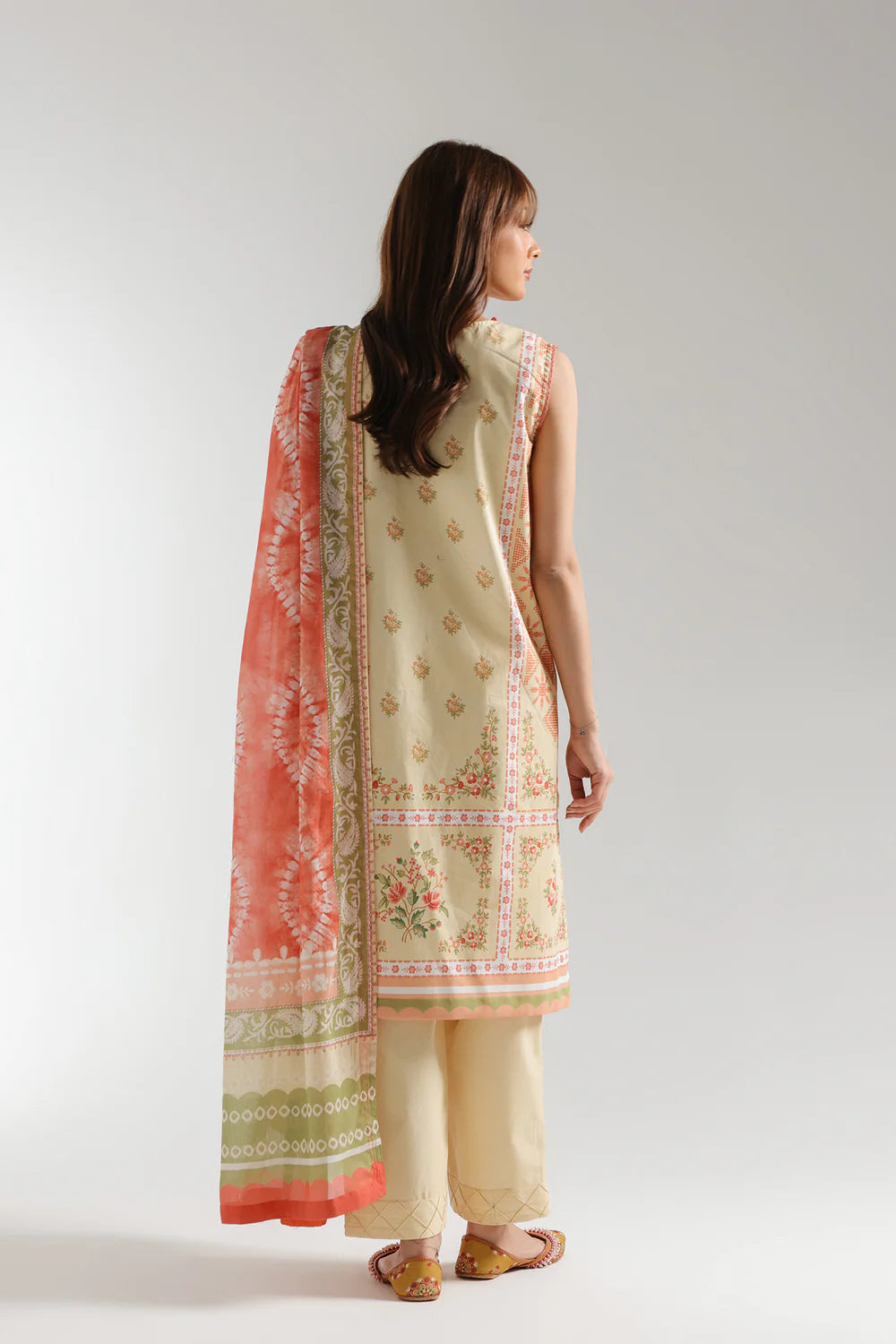 Ethnic 3Pc Printed Lawn Suit E0664/202/225 gulbuy.com
