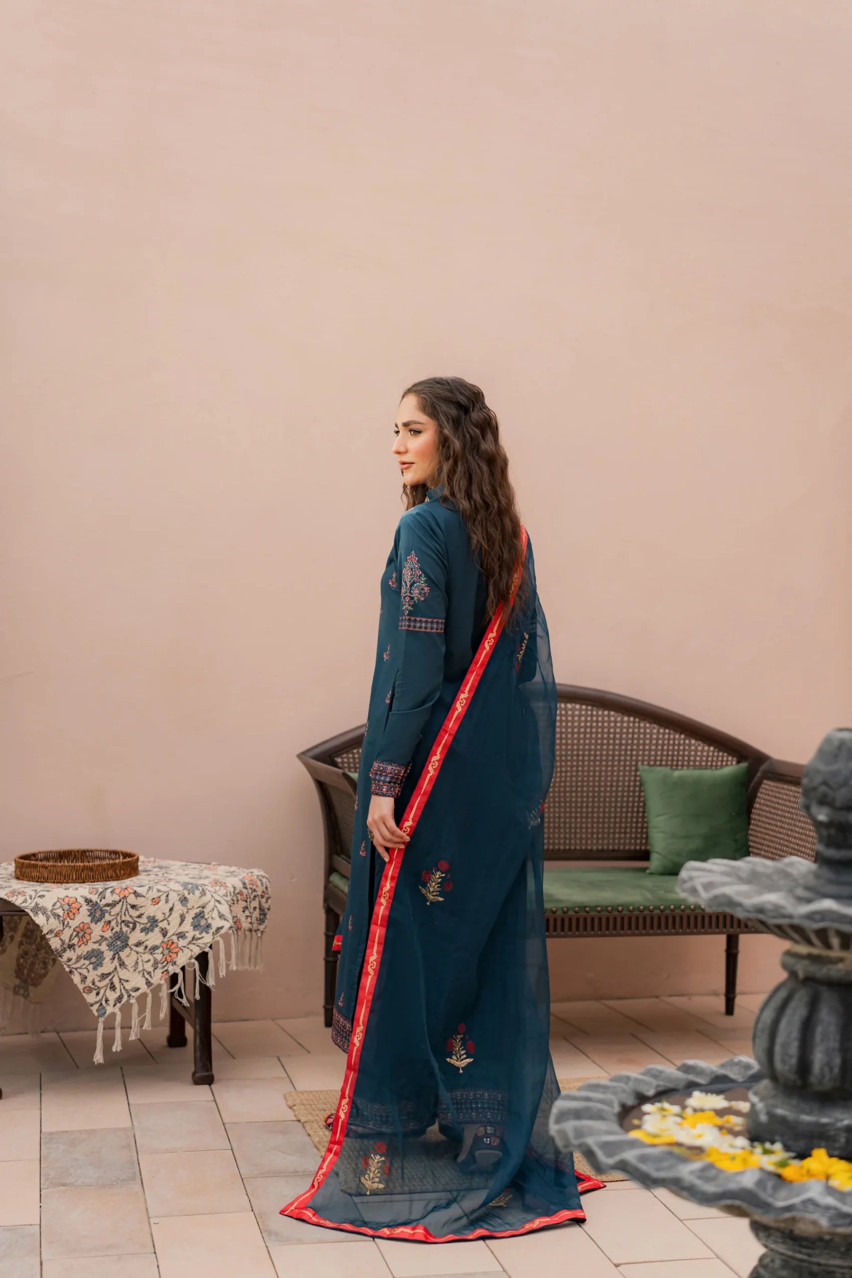 Kastoor 3Pc Embroidered Silk Suit EF-314 gulbuy.com