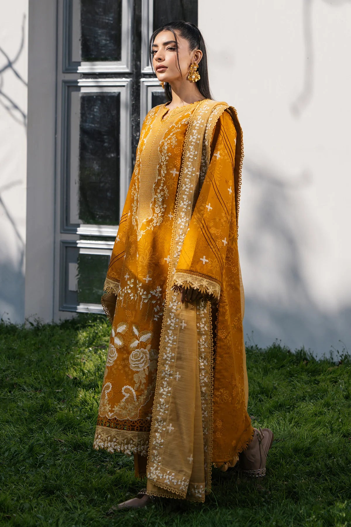 Ziva 3Pc Embroidered Lawn Suit Aurelia gulbuy.com