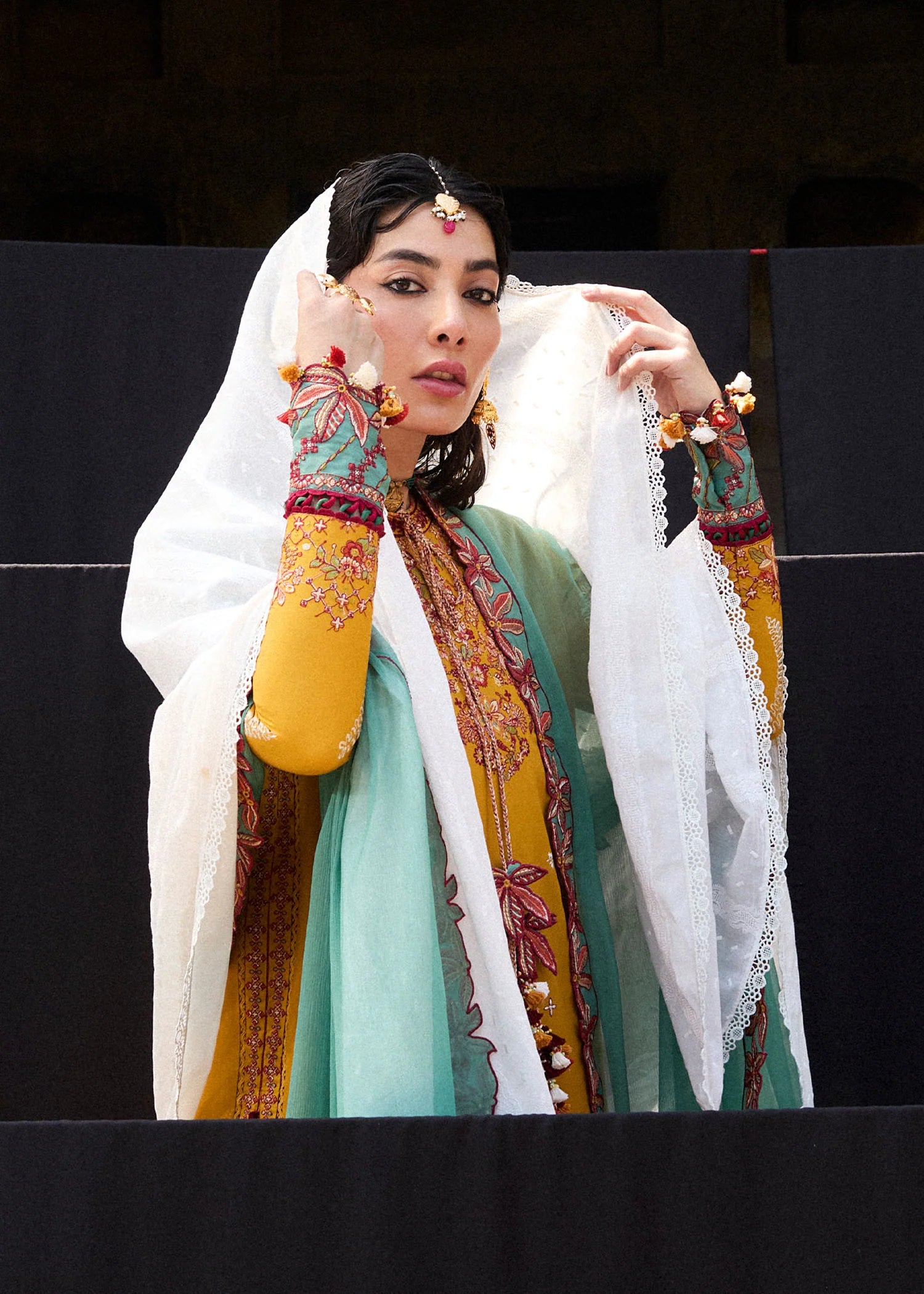 Hussain Rehar 3Pc Embroidered Lawn Suit Masam gulbuy.com