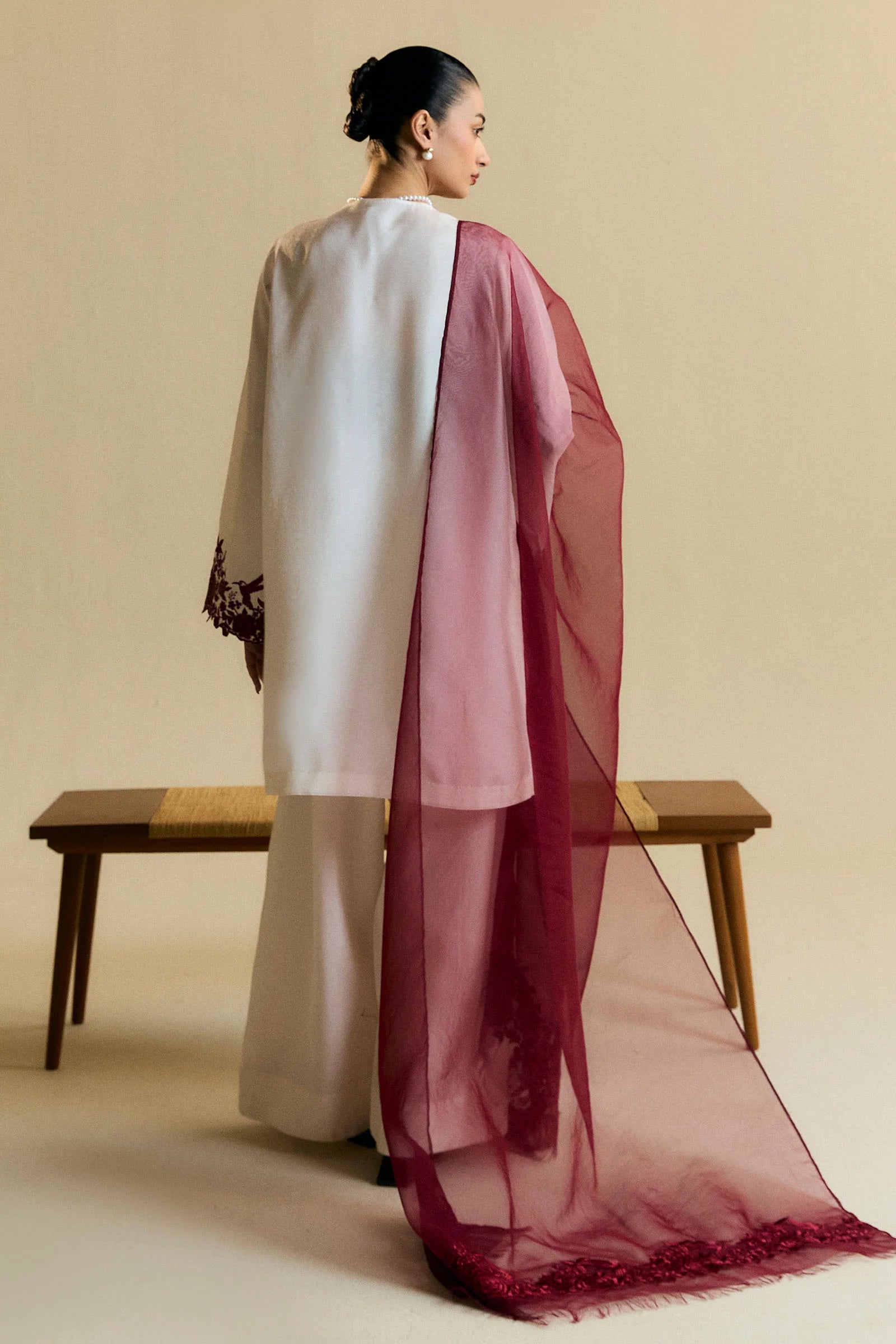 Zara Shahjahan 3Pc Embroidered Raw Silk Suit ZR25F0211 gulbuy.com