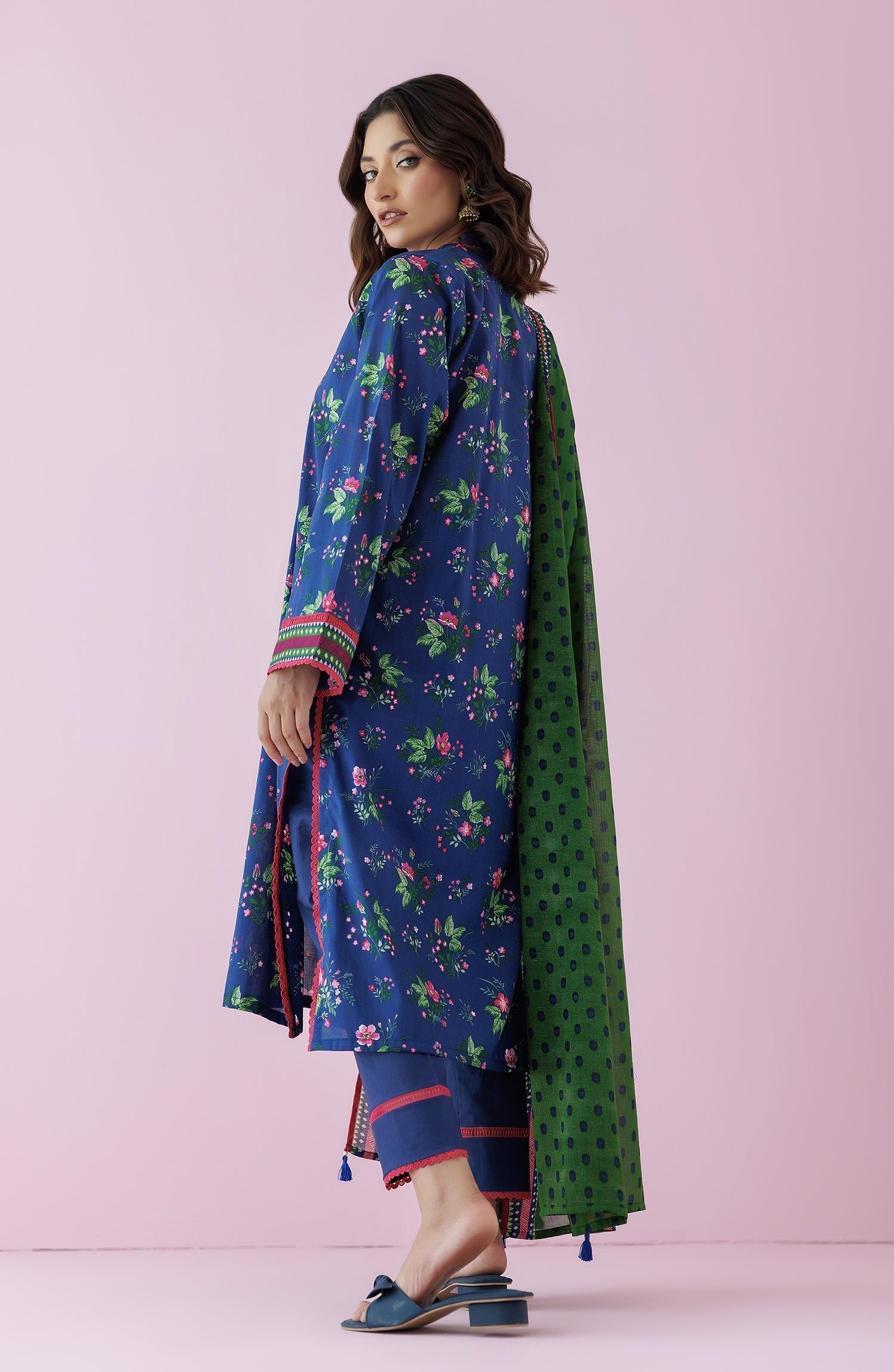 Orient 3 Piece Printed Lawn Suit (OTL-24-194/U-BLUE) gulbuy.com