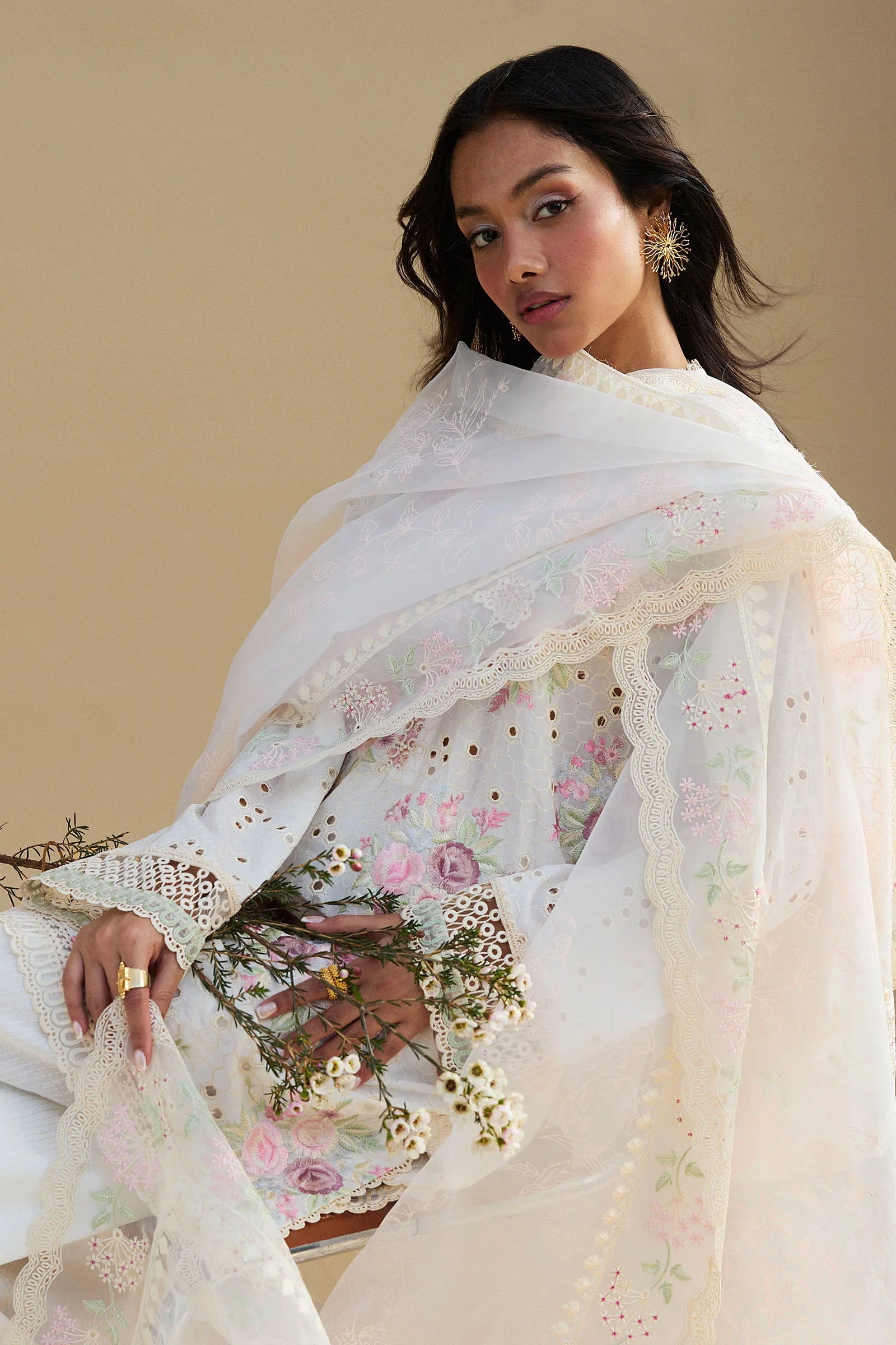 Zara Shahjahan 3Pc Embroidered Lawn Suit Kairo-10A gulbuy.com