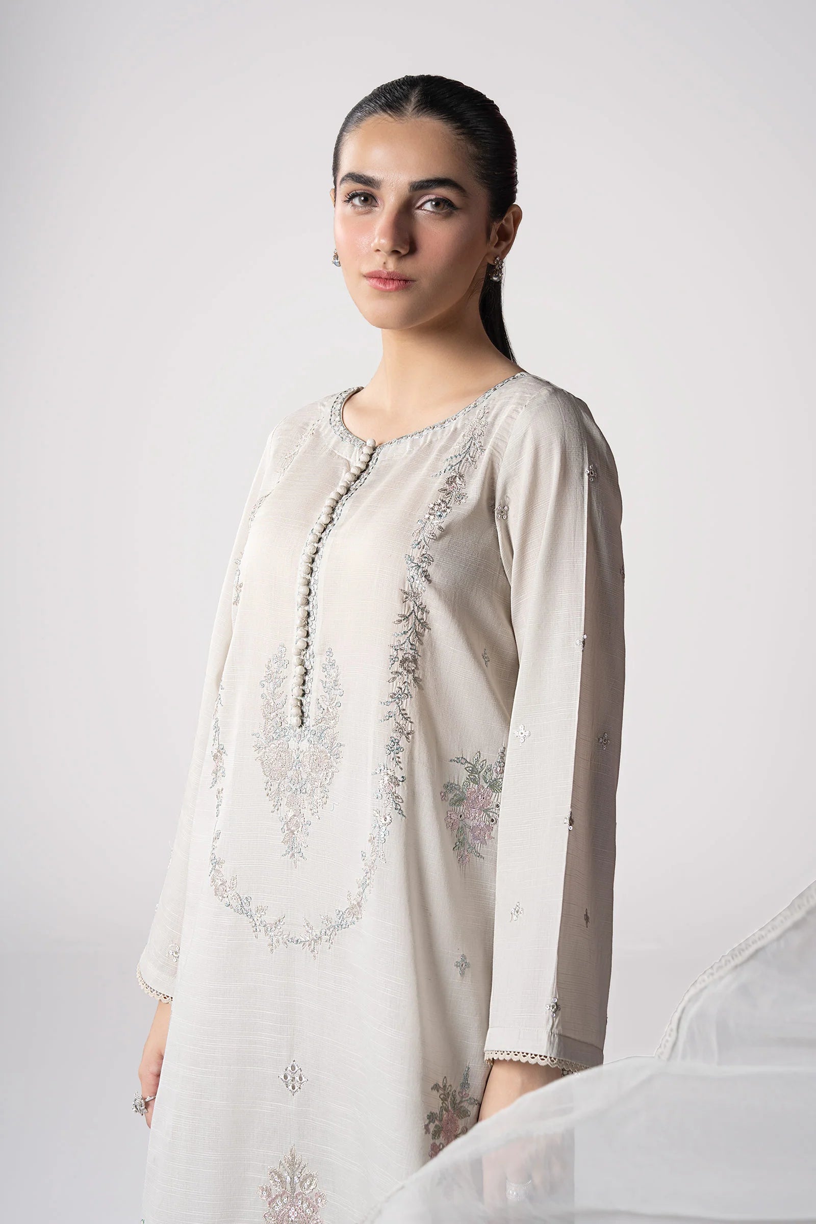 Maria B 3Pc Embroidered Lawn Suit MB-CS25-140 gulbuy.com