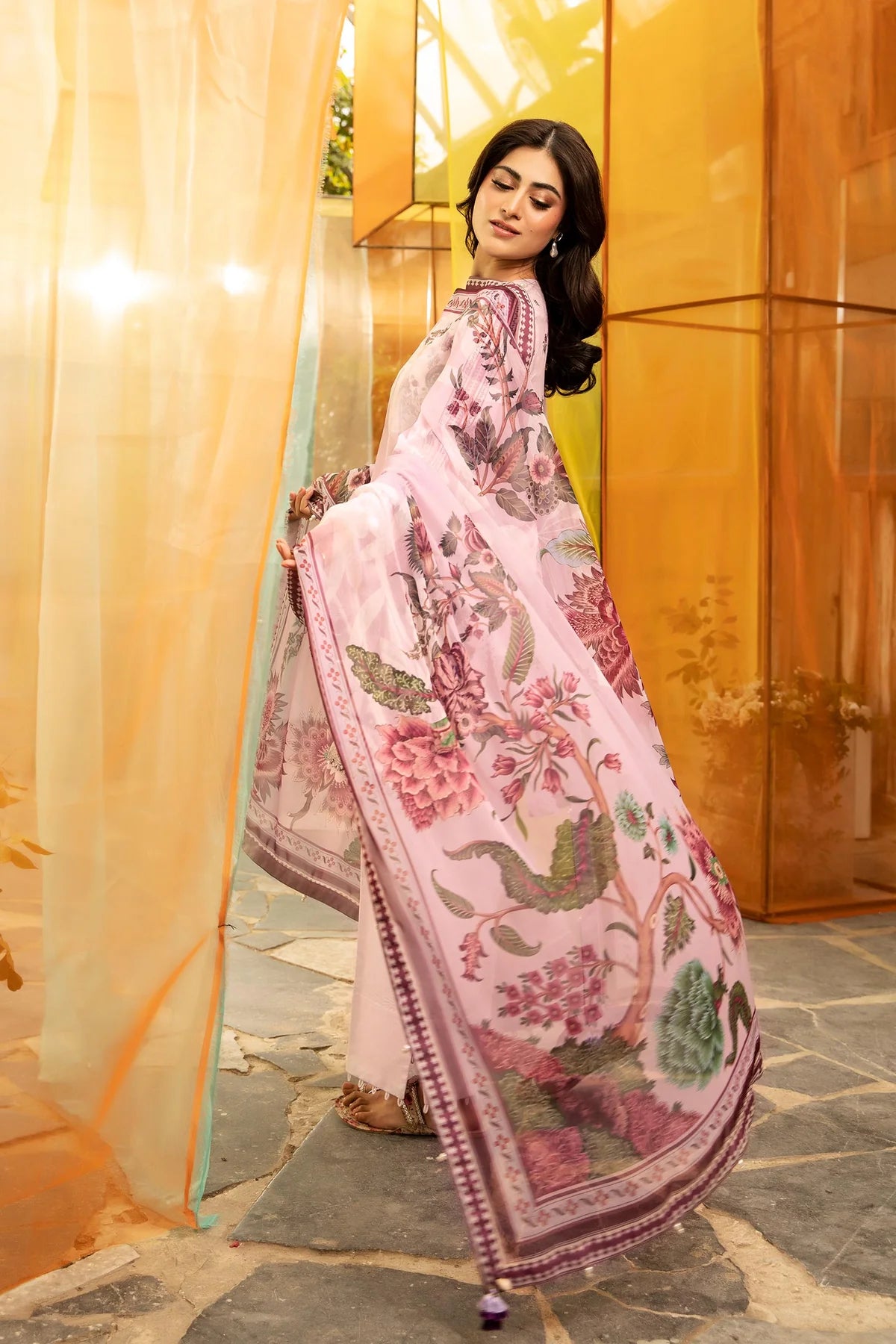 Maria B 3Pc Embroidered Lawn Suit MB-CUS25-705B gulbuy.com