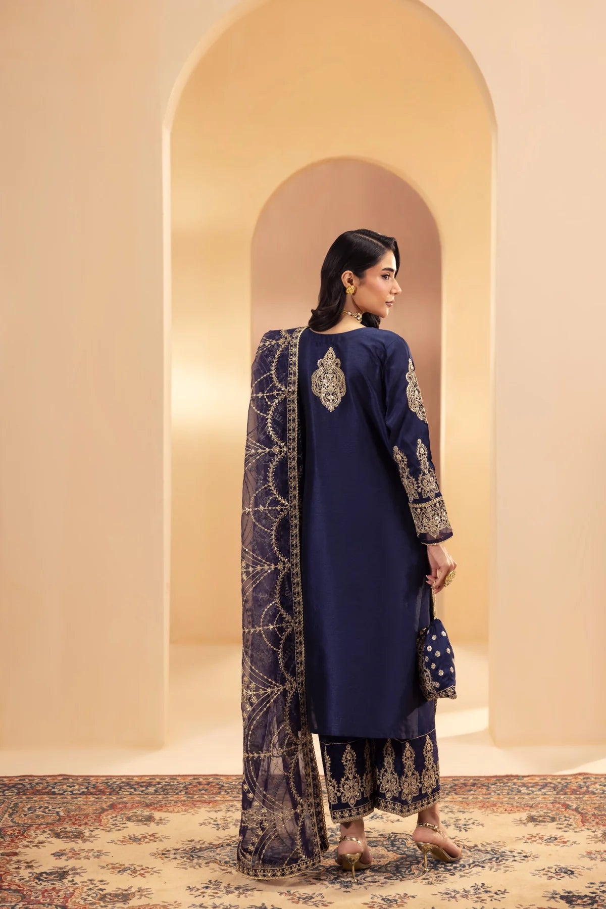 Mohagni 3Pc Embroidered Raw Slik Suit MGS-27 gulbuy.com