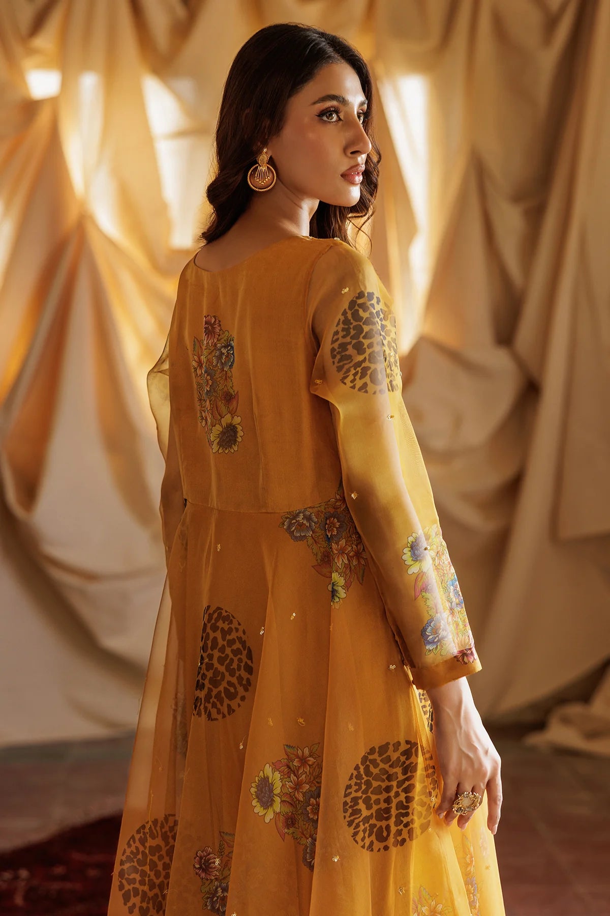 Charizma 3Pc Embroidered Organza Suit CMA-4-101 gulbuy.com