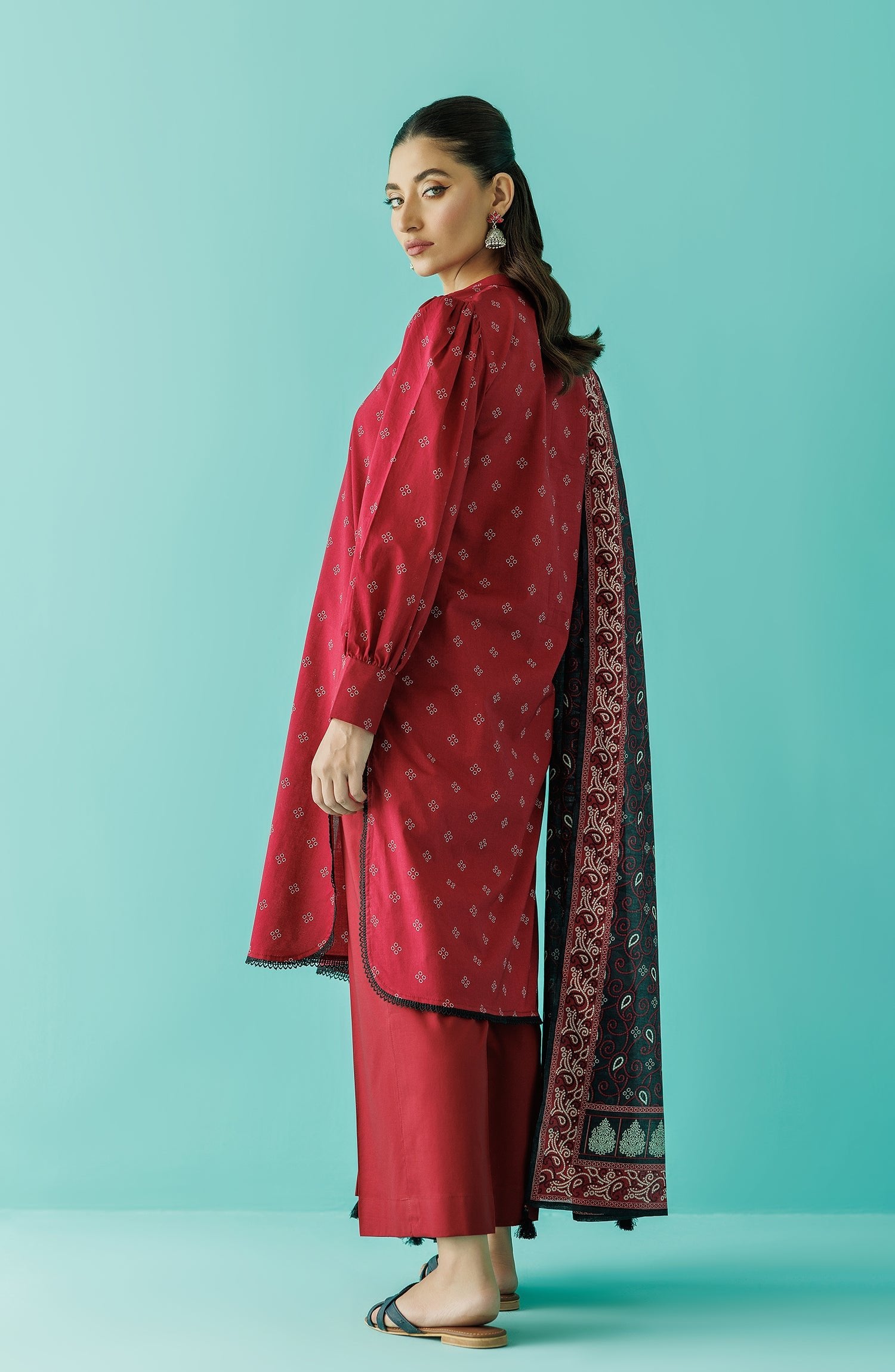 Orient 3 Piece Printed Lawn Suit (OTL-24-054/U-RED) gulbuy.com