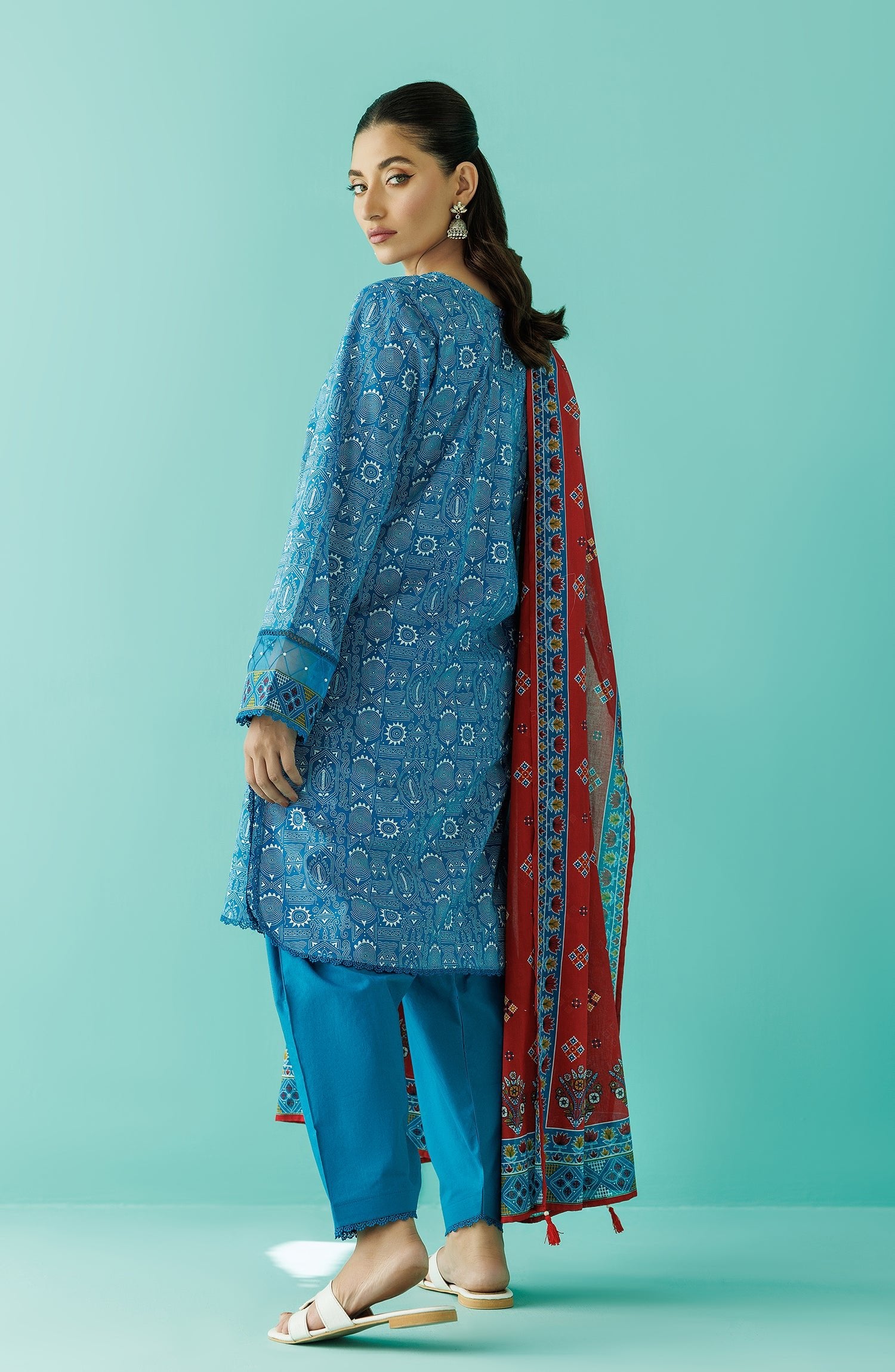 Orient 3 Piece Printed Lawn Suit (OTL-24-084/U-BLUE) gulbuy.com