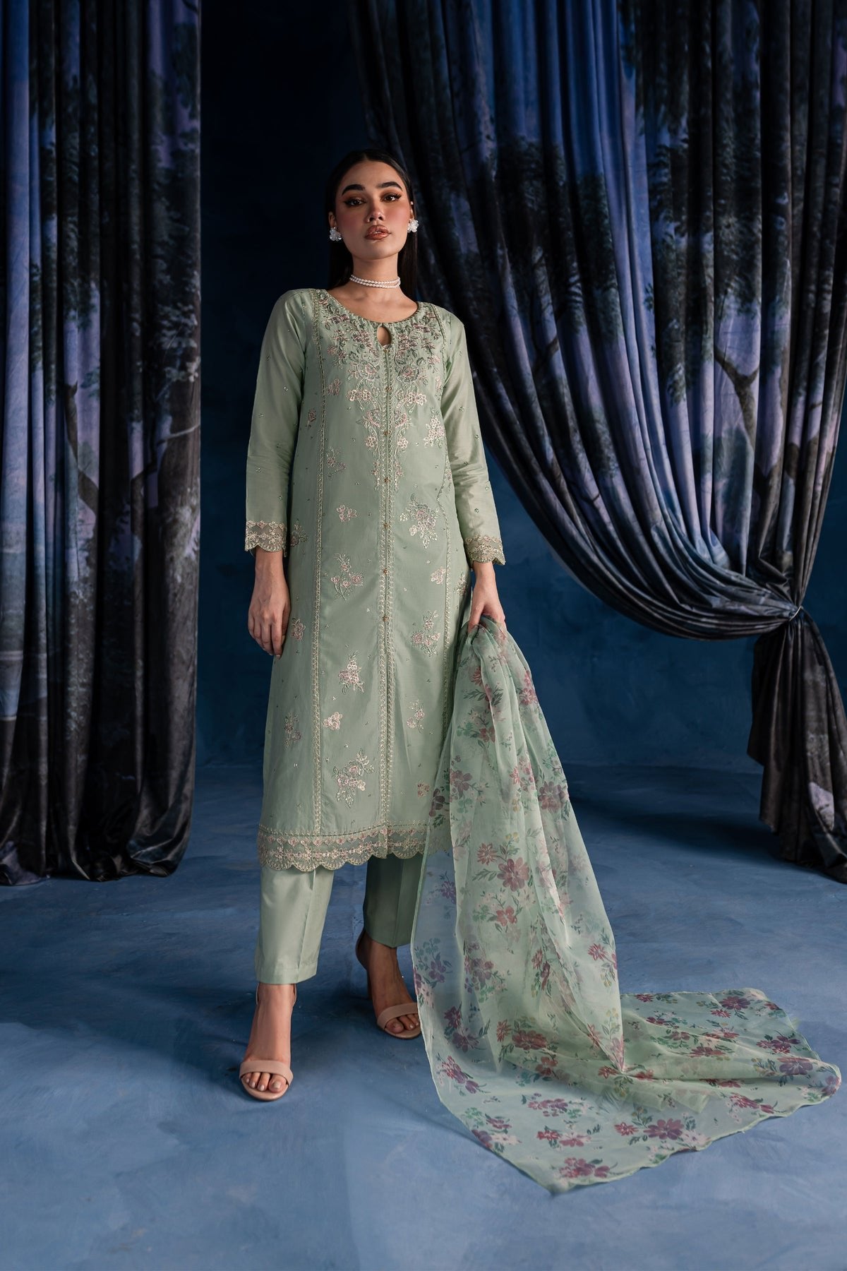 Batik 3Pc Embroidered Lawn Suit (Mint-Gold-3Pc)