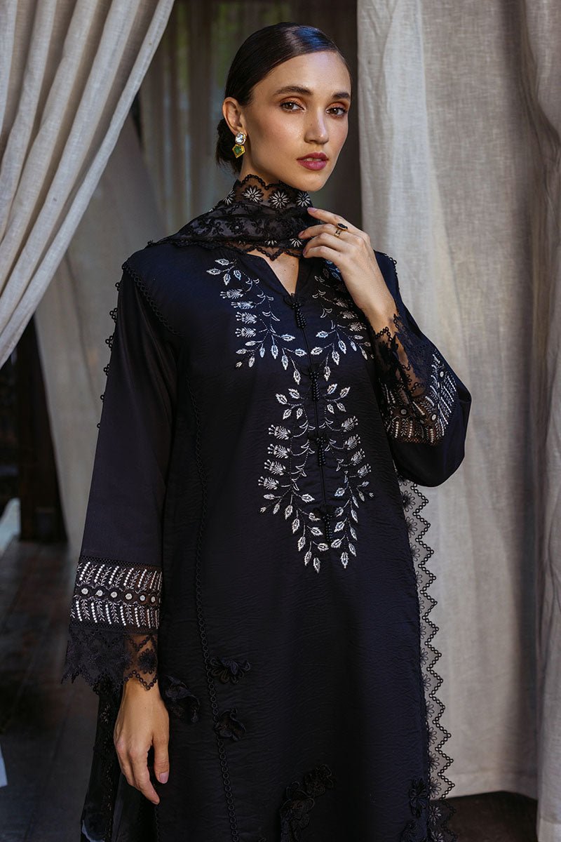 Mushq 3 Piece Embroidered Cotton Suit (AMIRA)