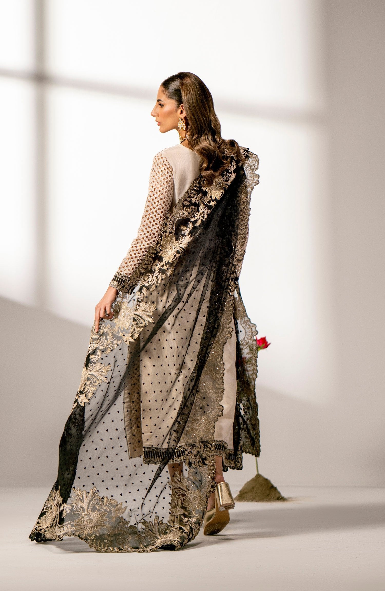 MARYUM &amp; MARIA 3 PC EMBROIDERED LUXURY SUIT (Reine-MW23-521) gulbuy.com
