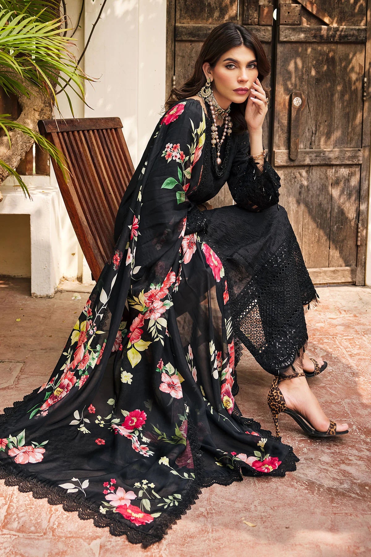 Motifz 3Pc Embroidered Lawn Suit 3984-MIRAN gulbuy.com