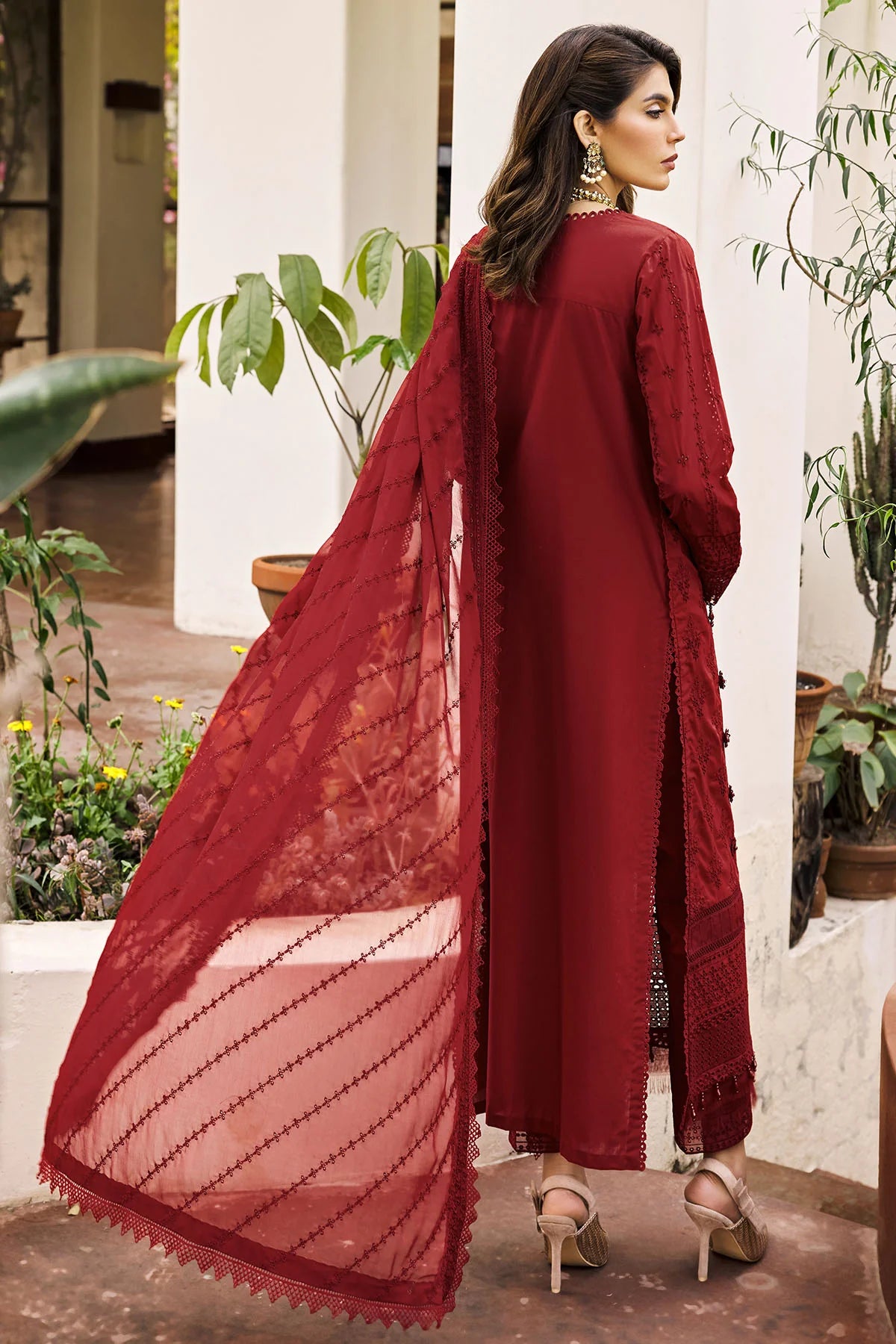 Motifz 3Pc Embroidered Lawn Suit 3985-RAHMA gulbuy.com