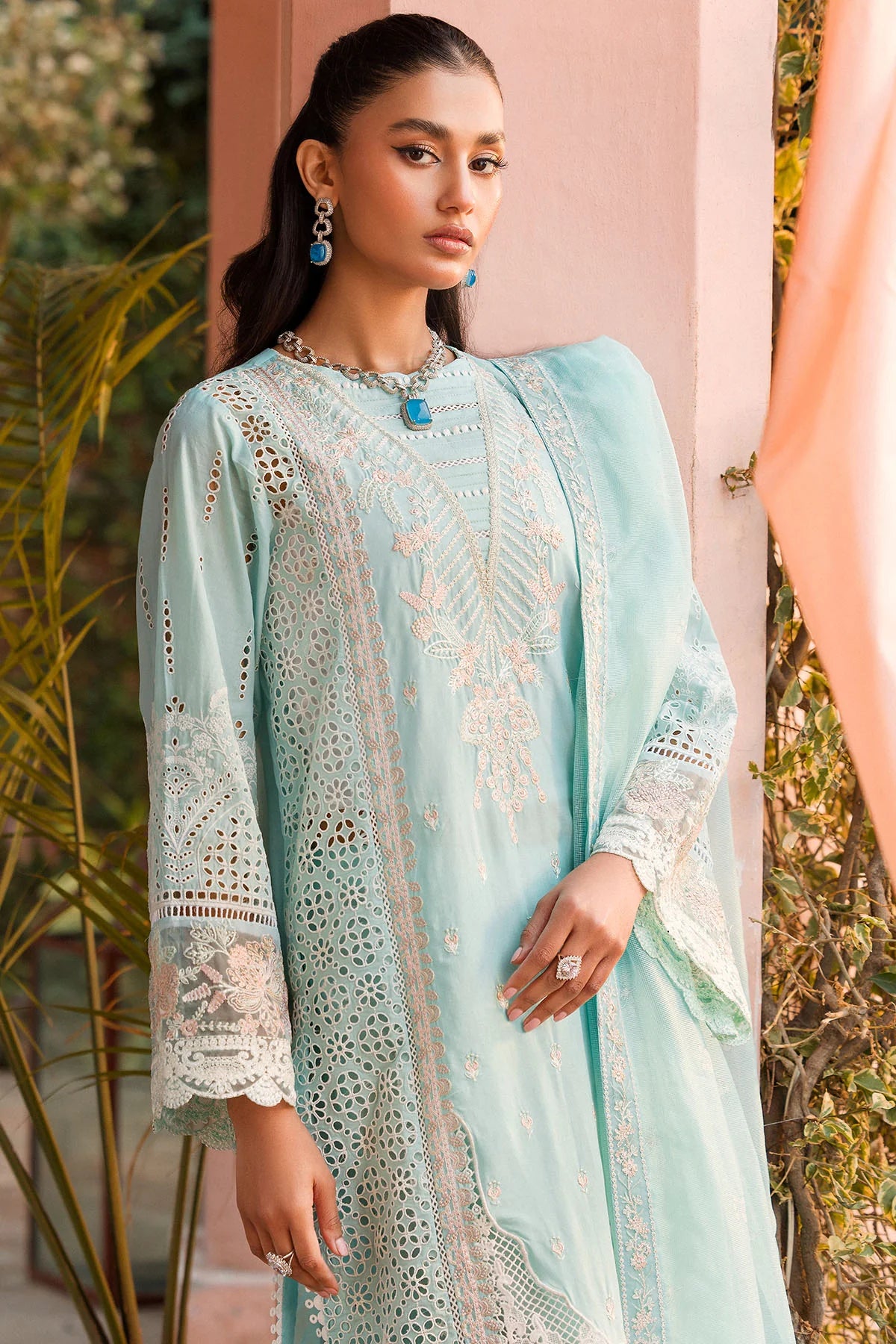 Motifz 3Pc Embroidered Lawn Suit 4438-ZOHRA gulbuy.com
