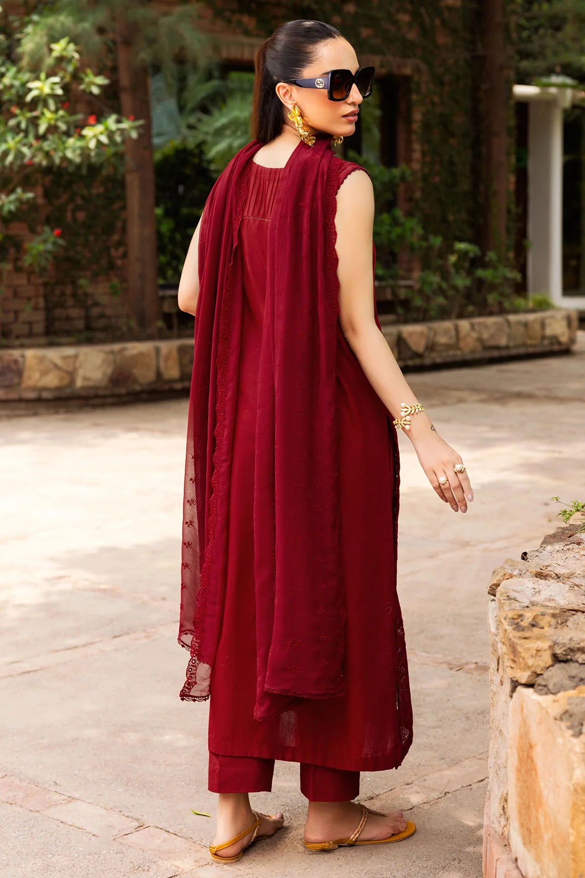 Motifz 3Pc Embroidered Lawn Suit 4839-PERWASHA gulbuy.com