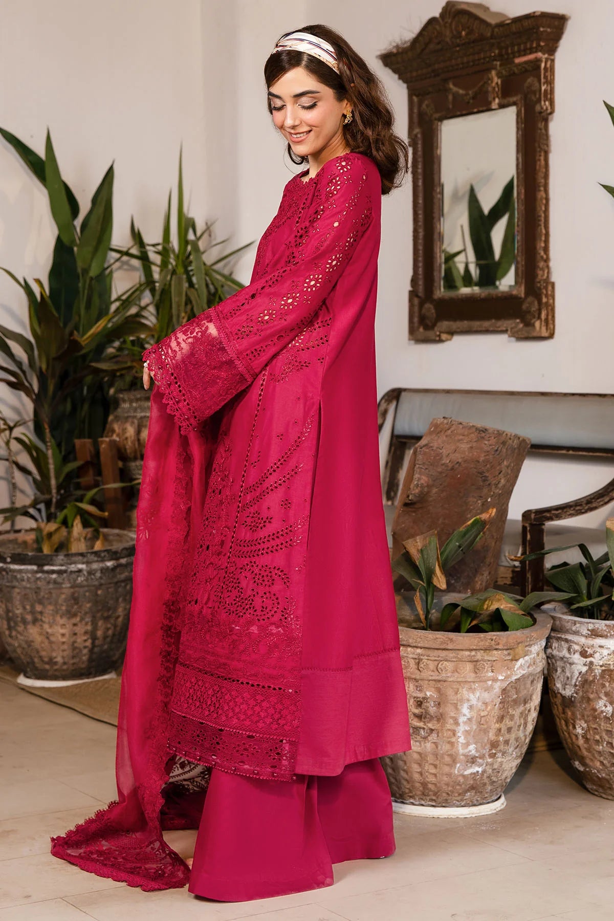 Motifz 3Pc Embroidered Lawn Suit 5308-ESME gulbuy.com