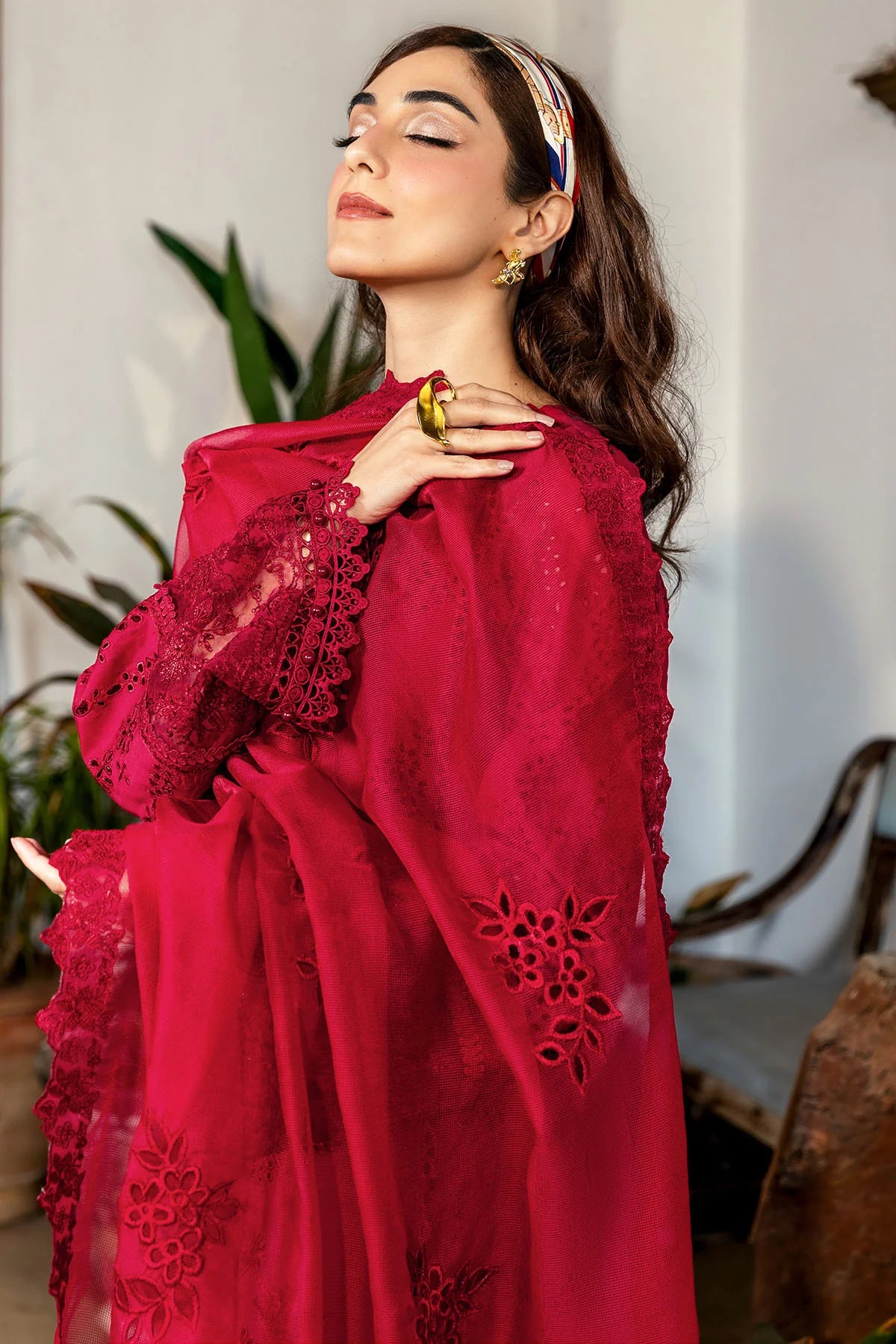 Motifz 3Pc Embroidered Lawn Suit 5308-ESME gulbuy.com