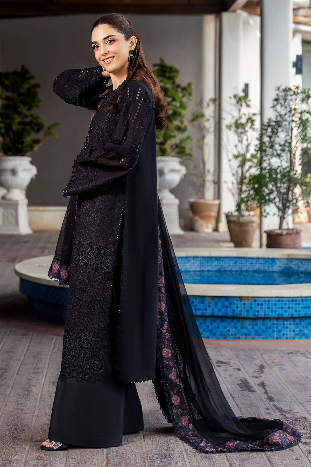 Motifz 3Pc Embroidered Lawn Suit 5326-COURTNEY gulbuy.com