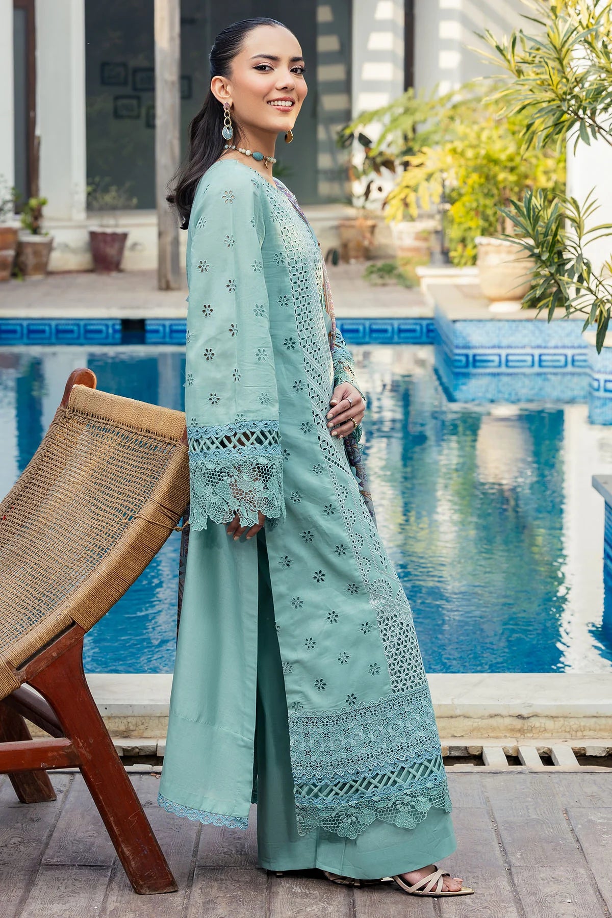 Motifz 3Pc Embroidered Lawn Suit 5328-ISABEAU gulbuy.com