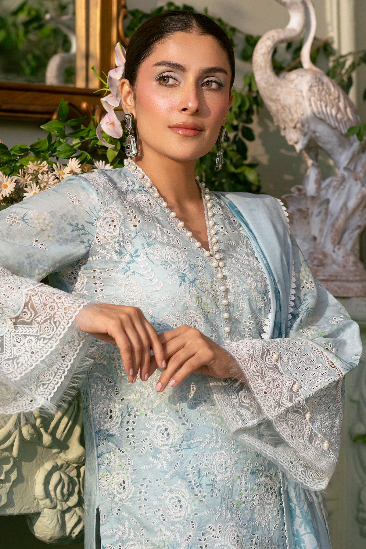 Motifz 3Pc Embroidered Lawn Suit 5425-LAVENDER gulbuy.com