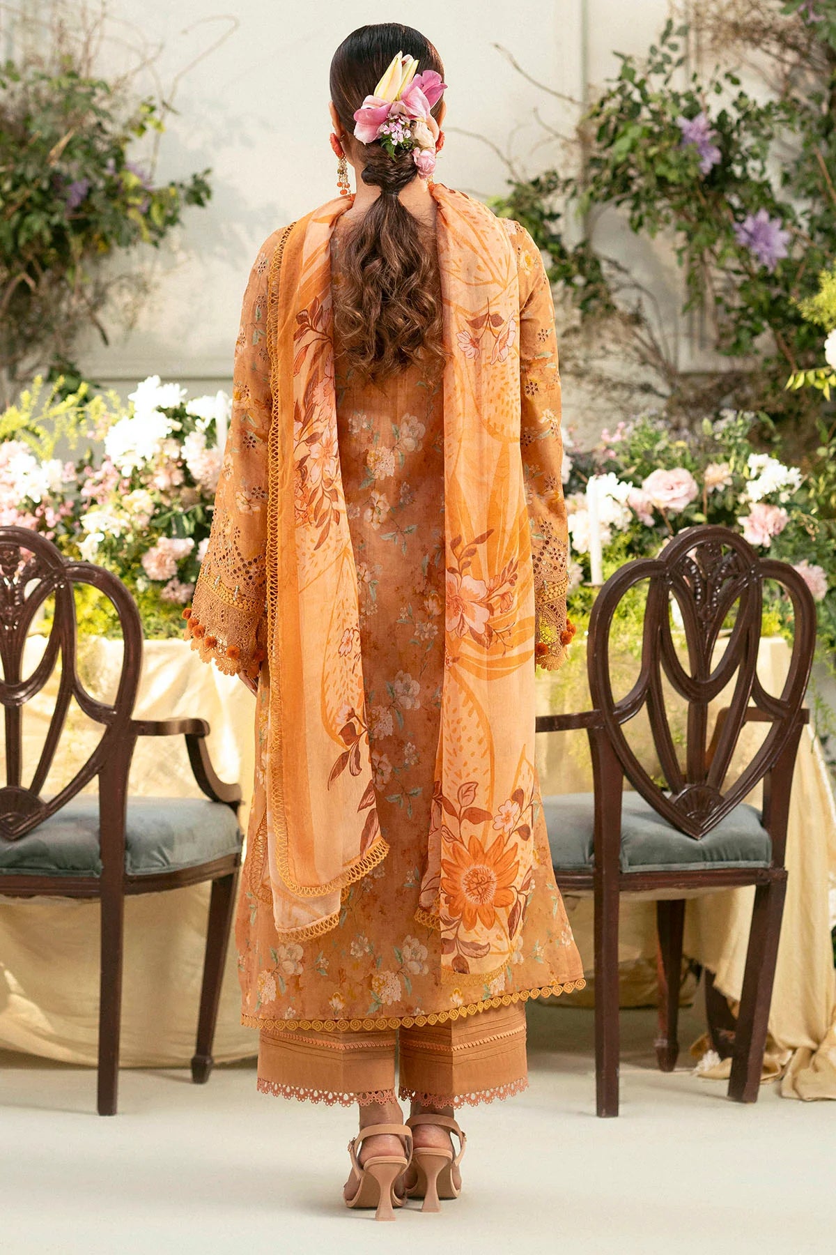 Motifz 3Pc Embroidered Lawn Suit 5431-BLUEBEELL gulbuy.com