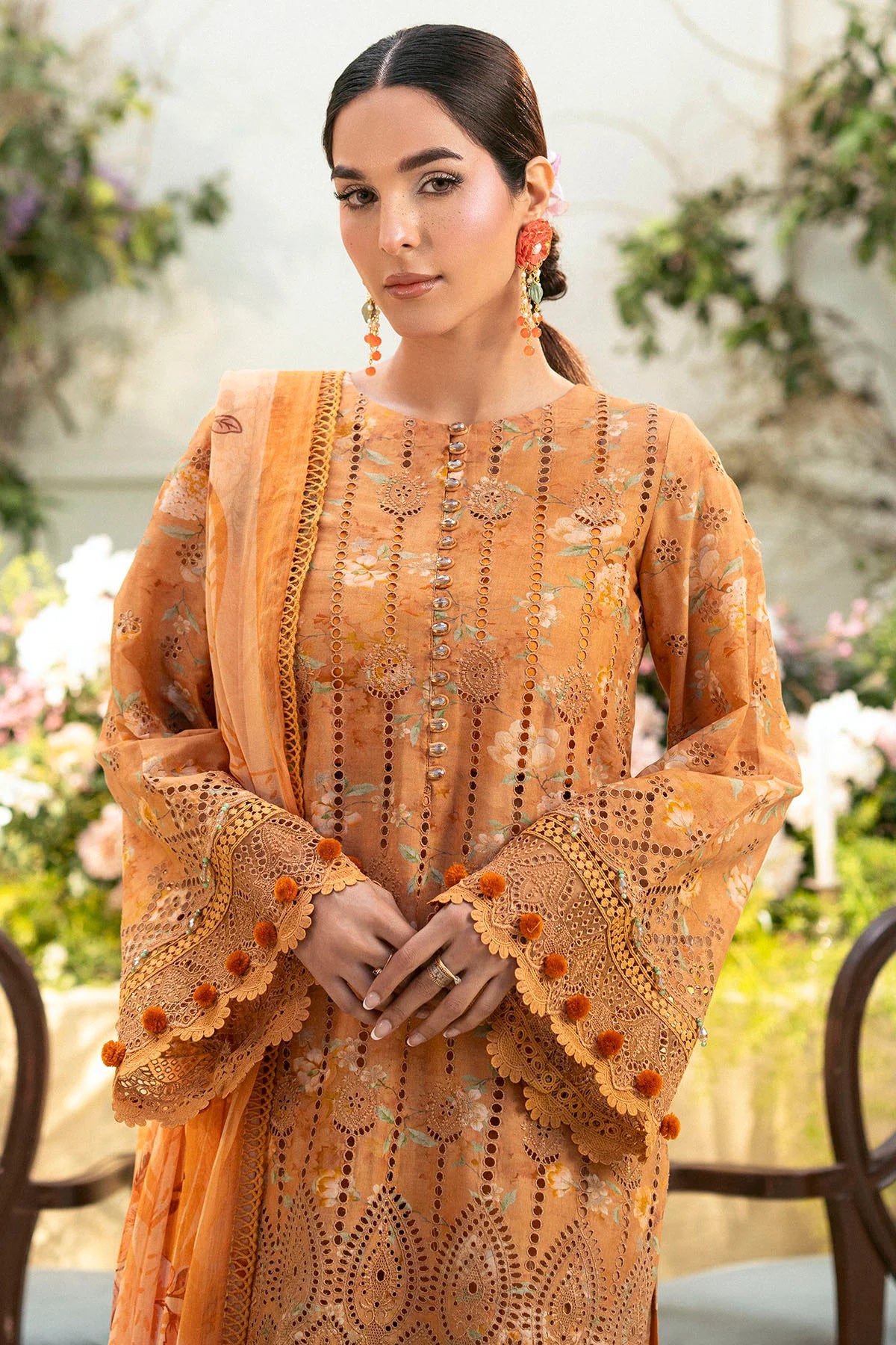 Motifz 3Pc Embroidered Lawn Suit 5431-BLUEBEELL gulbuy.com