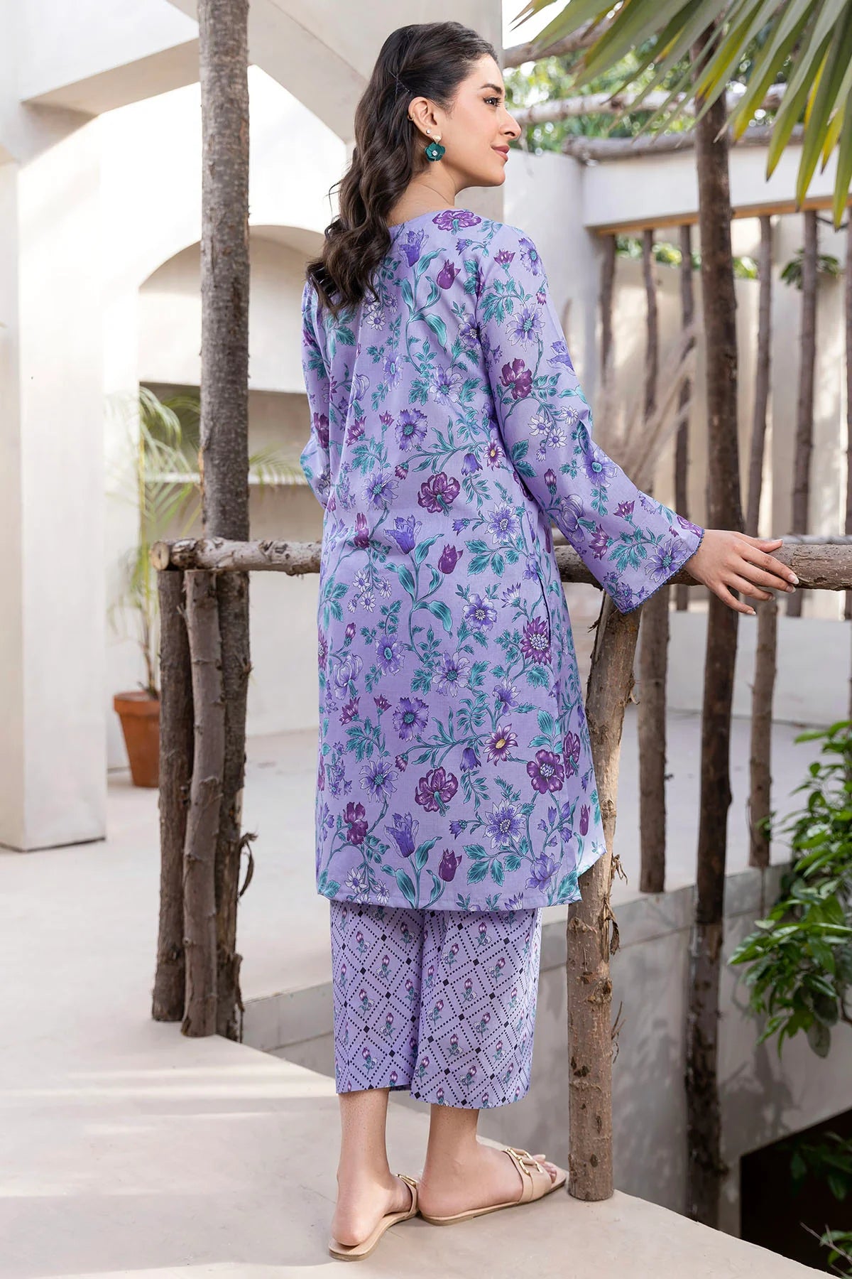 Motifz 2Pc Digital Printed Lawn Suit 5539-SPARGHAI gulbuy.com