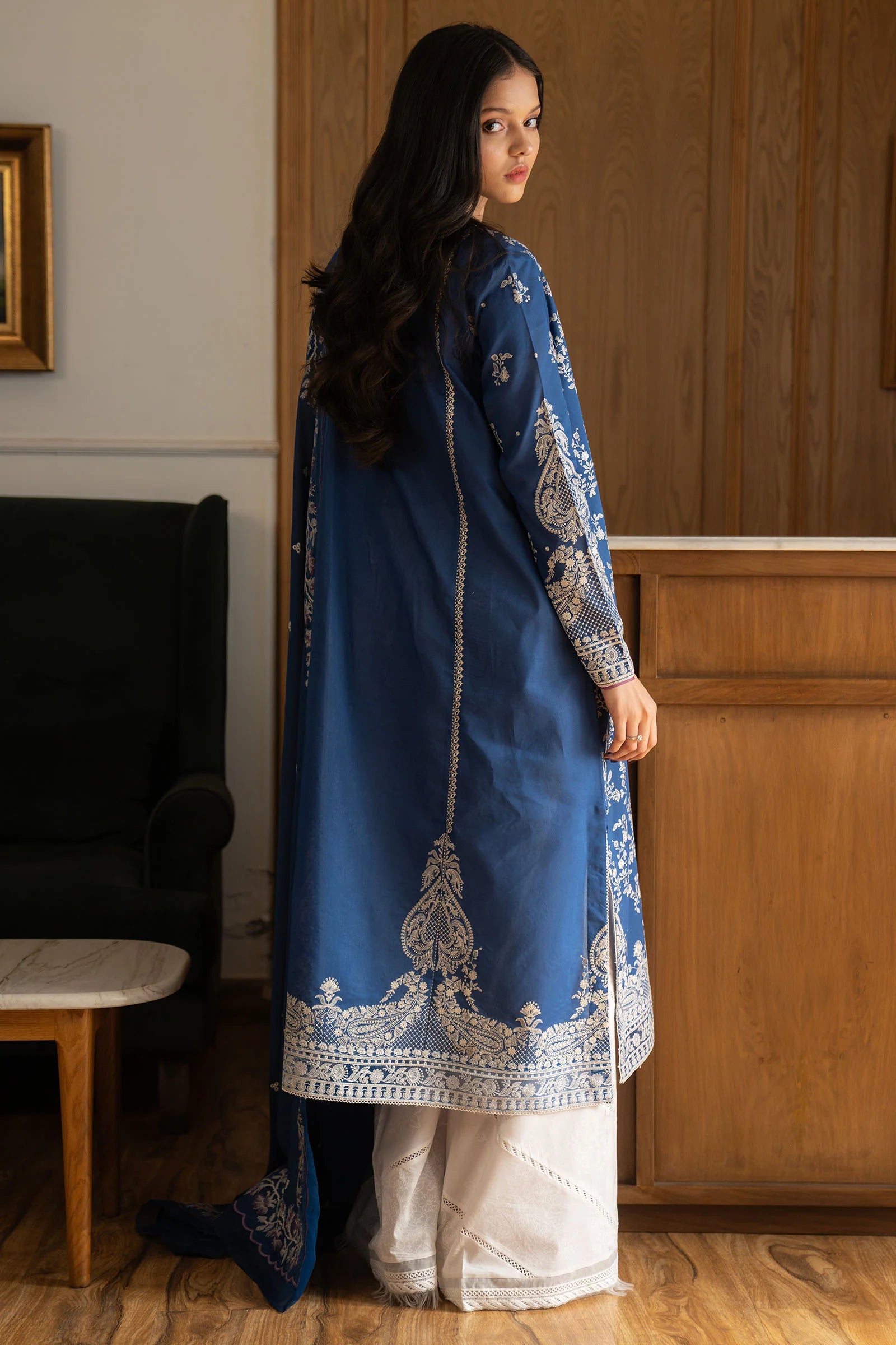 Zara Shahjahan 3Pc Embroidered Lawn Suit Mei-8B gulbuy.com