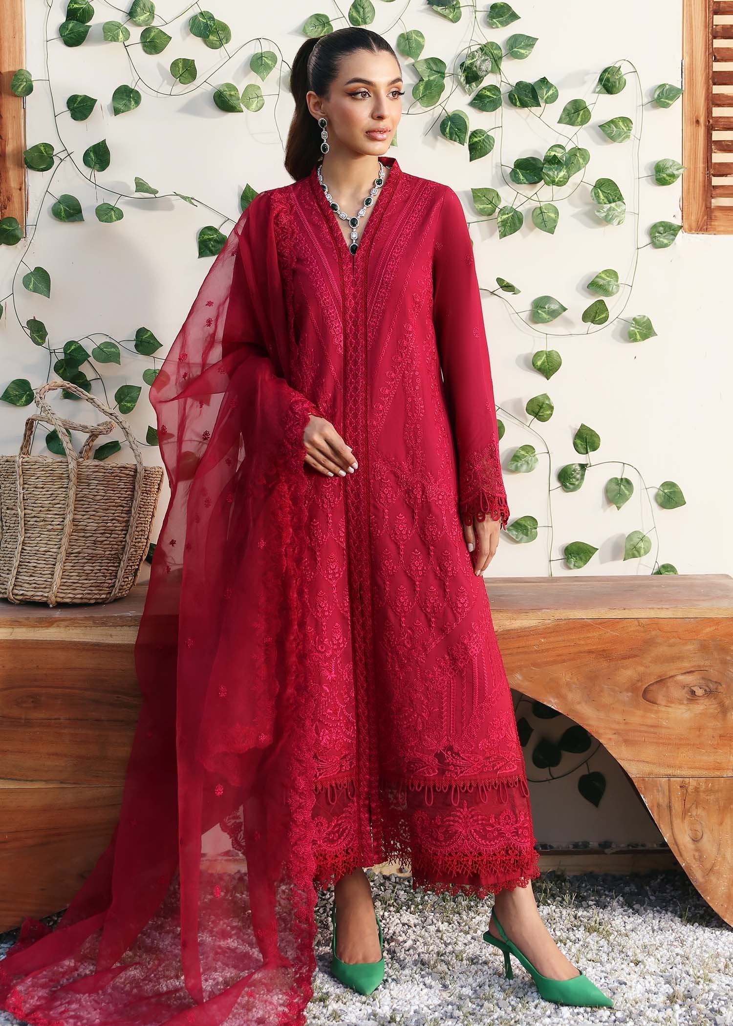 KANWAL MALIK 3PC EMBROIDERED LAWN SUIT (Paula)
